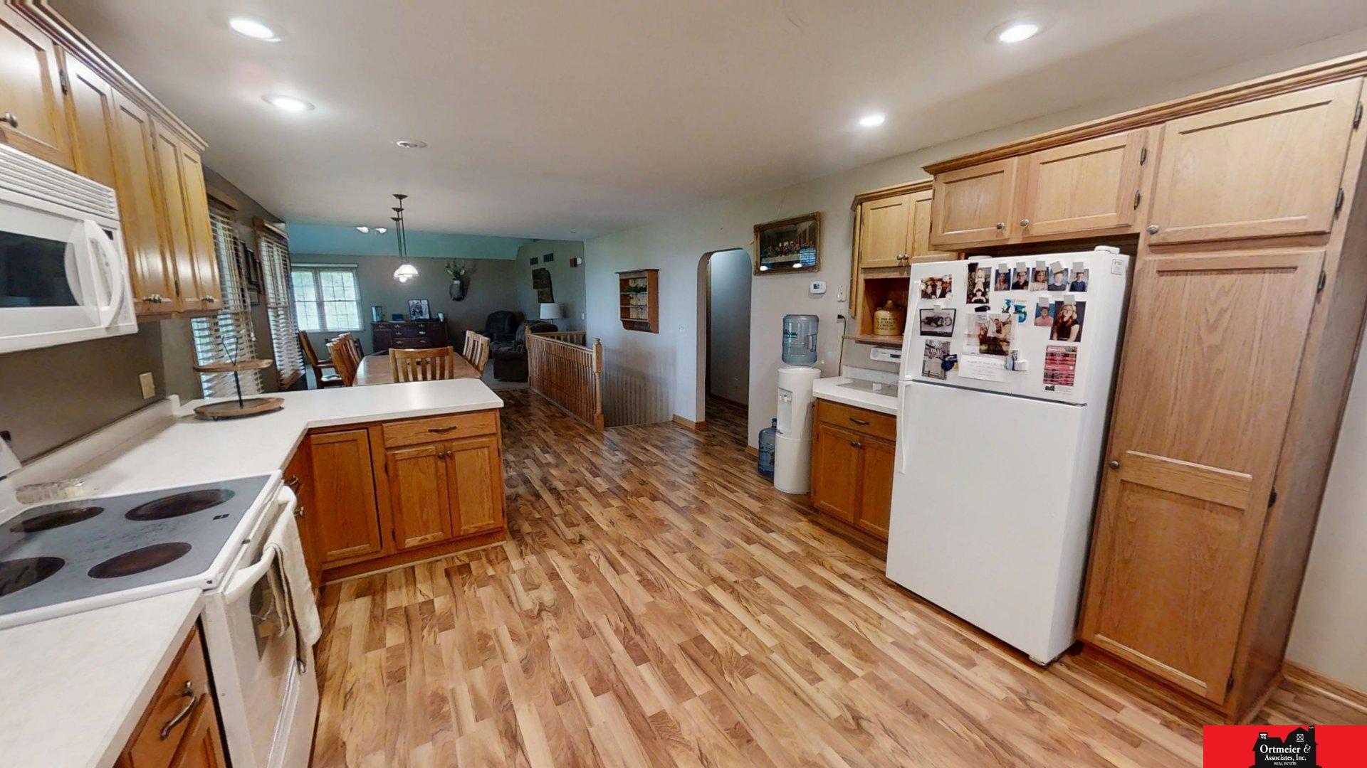 584 18th Road
