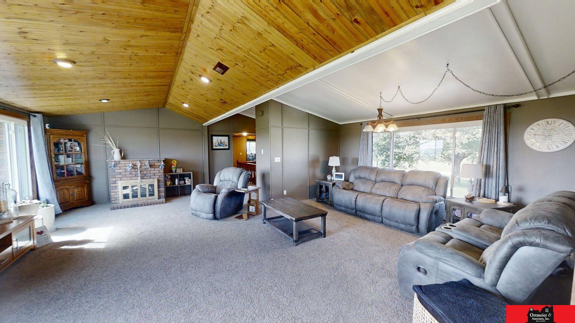 808 18th Road