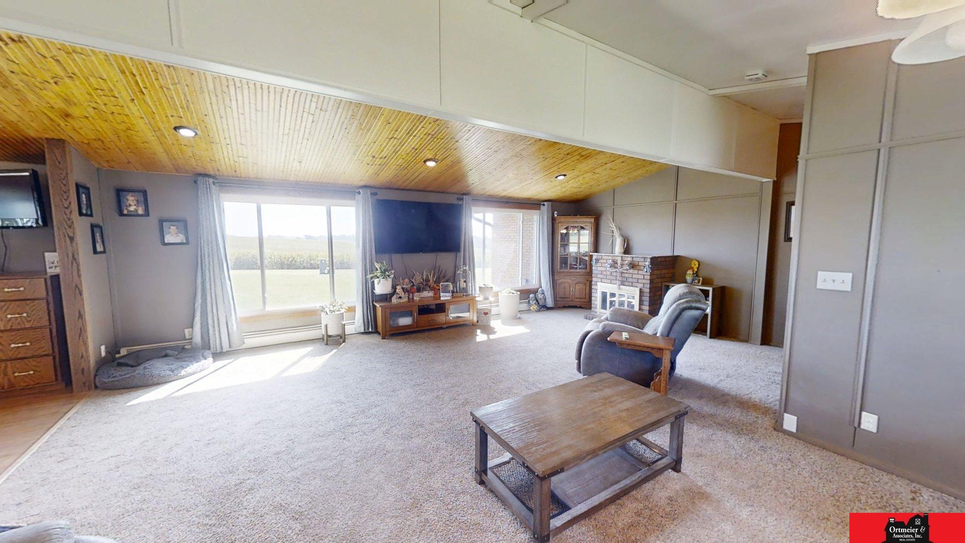 808 18th Road