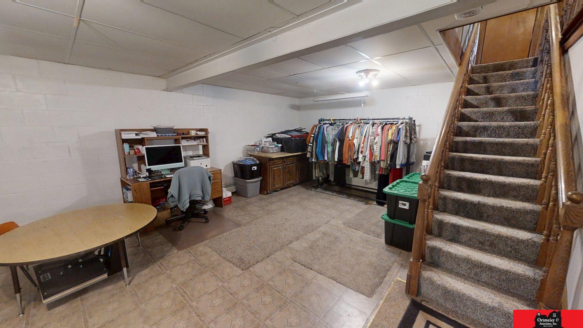 808 18th Road
