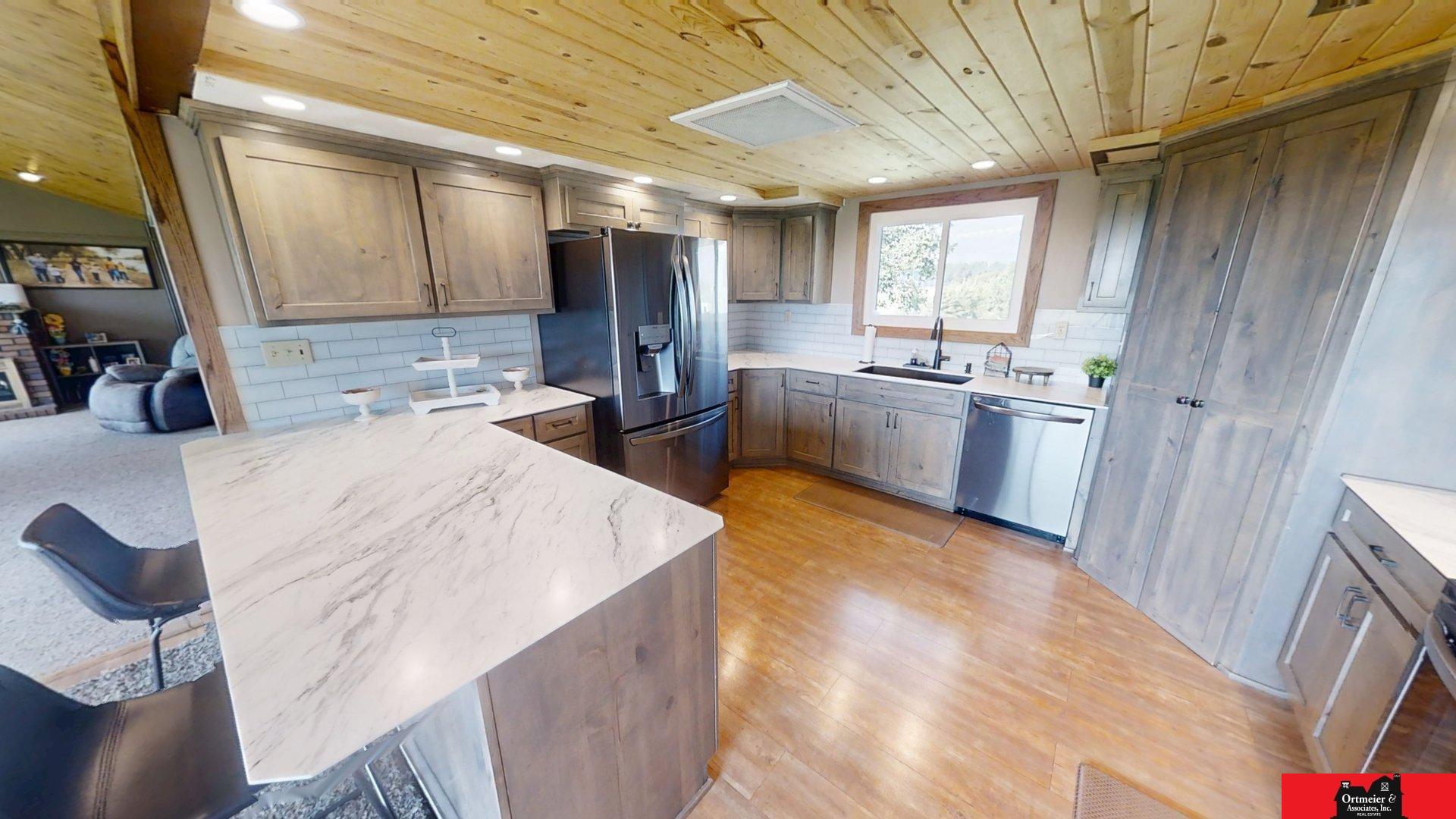 808 18th Road