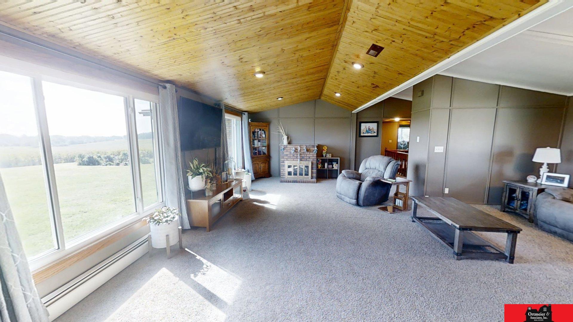 808 18th Road