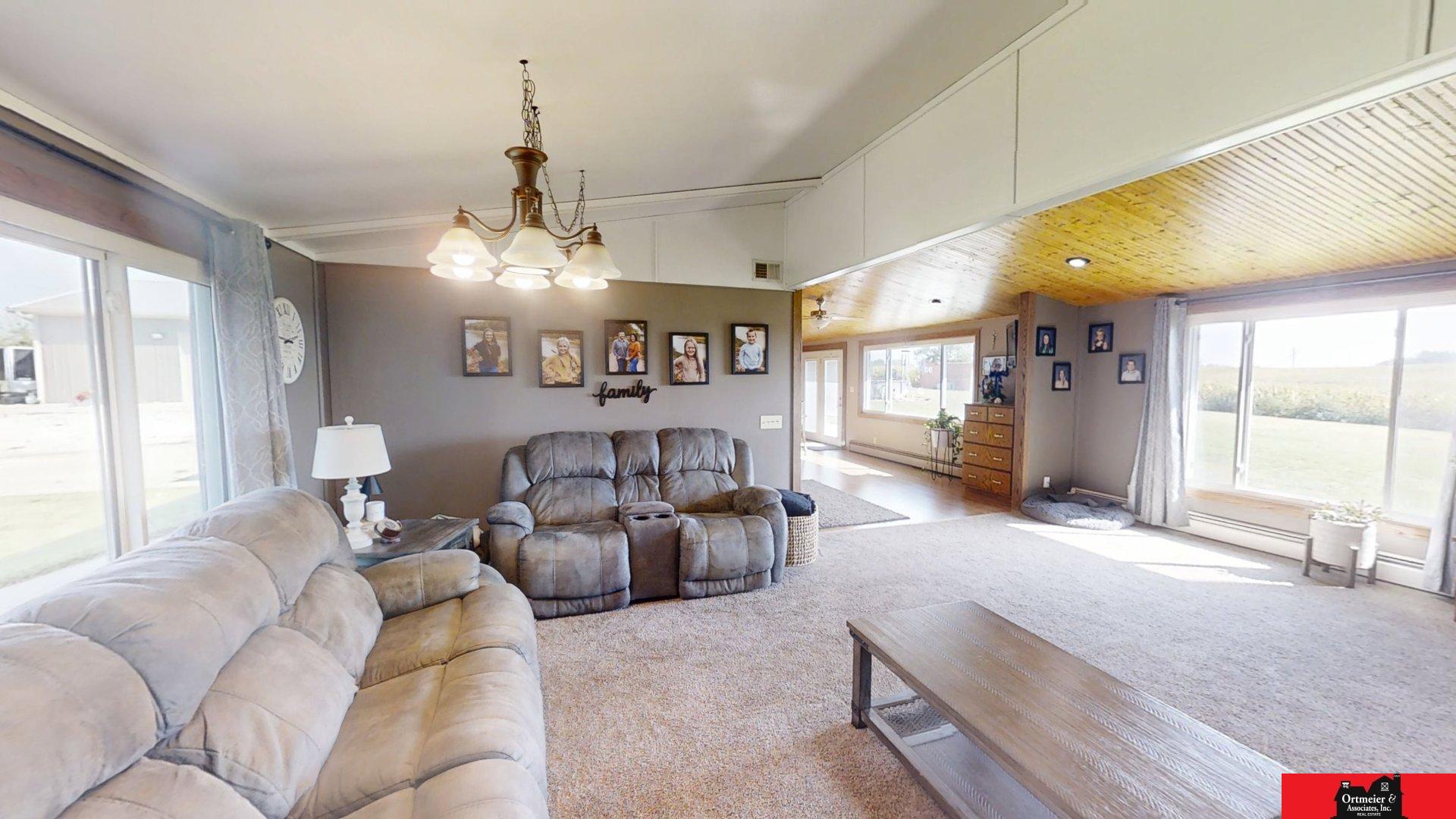 808 18th Road
