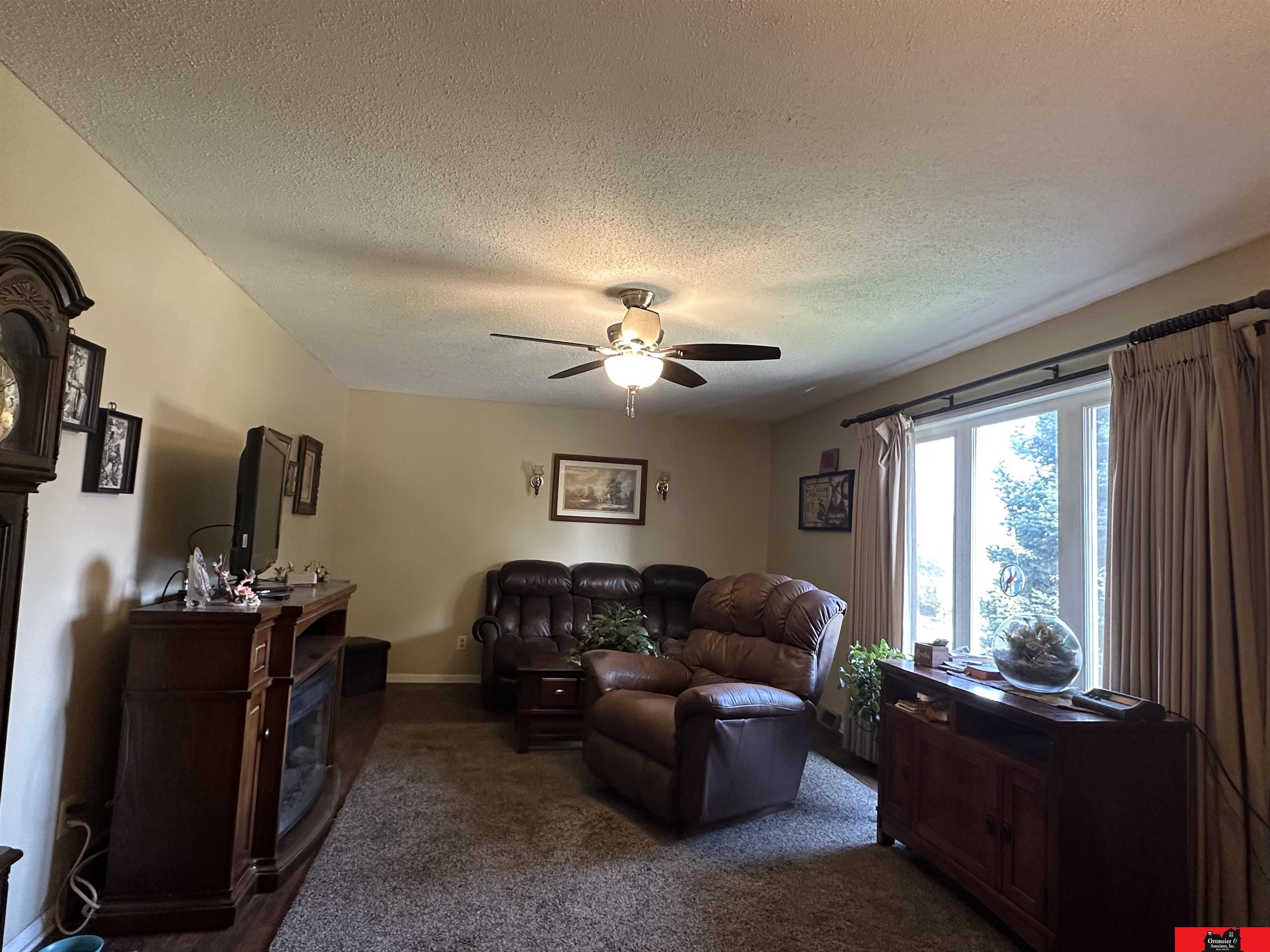 819 Cornhusker Drive