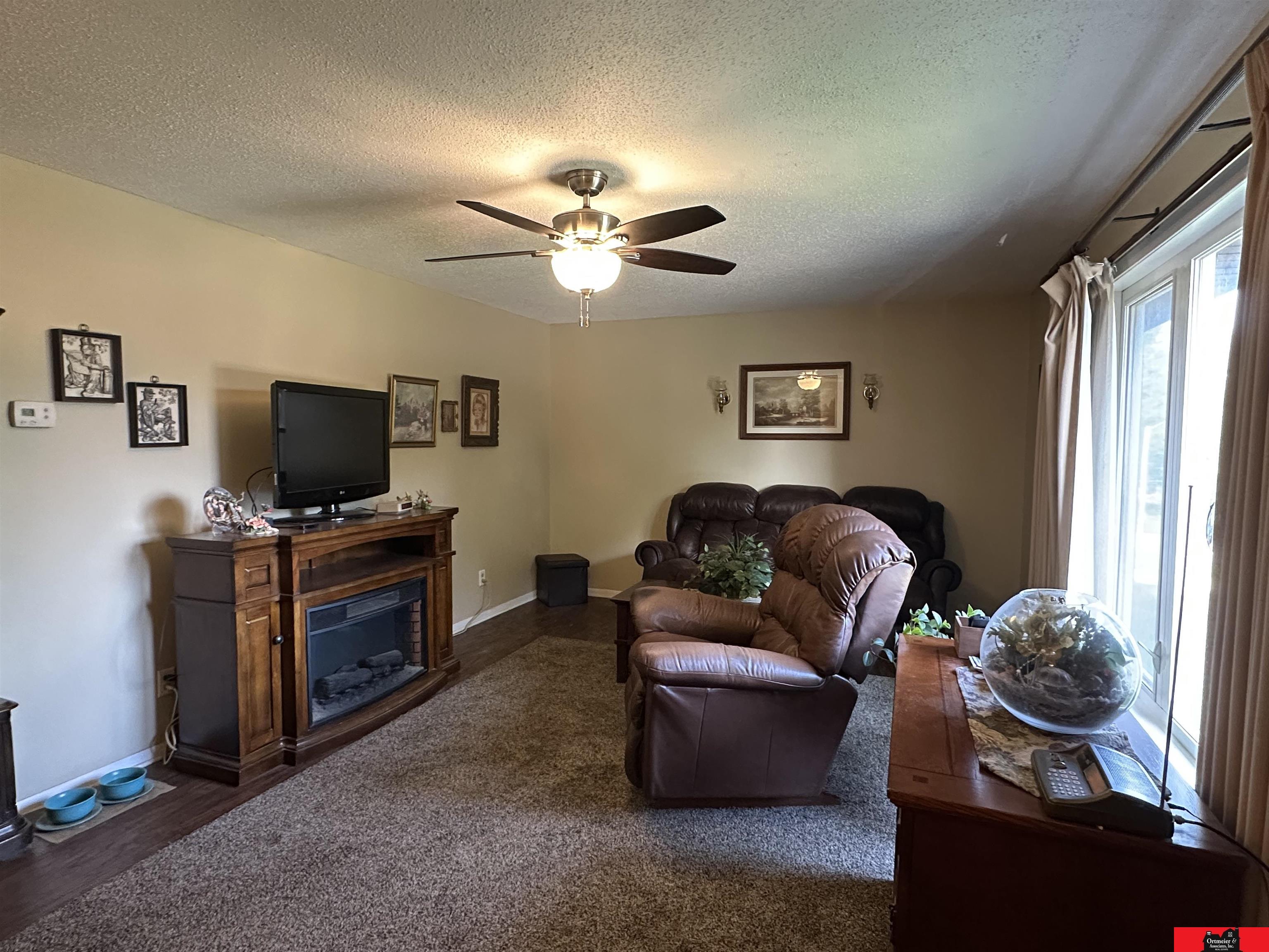 819 Cornhusker Drive