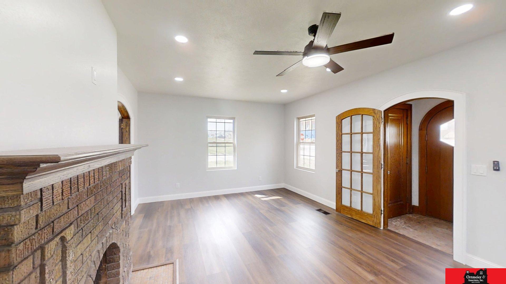 223 S 2nd Street, Howells