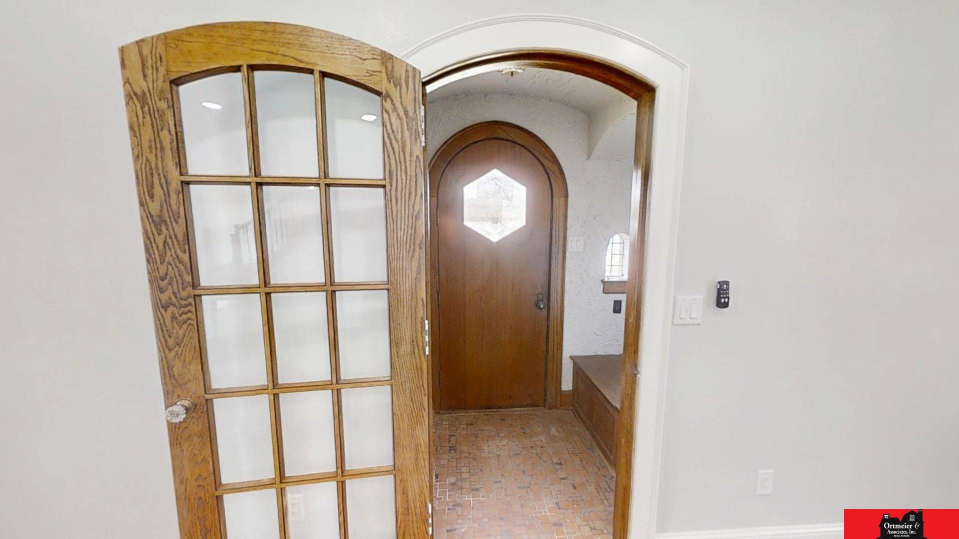 223 S 2nd Street, Howells