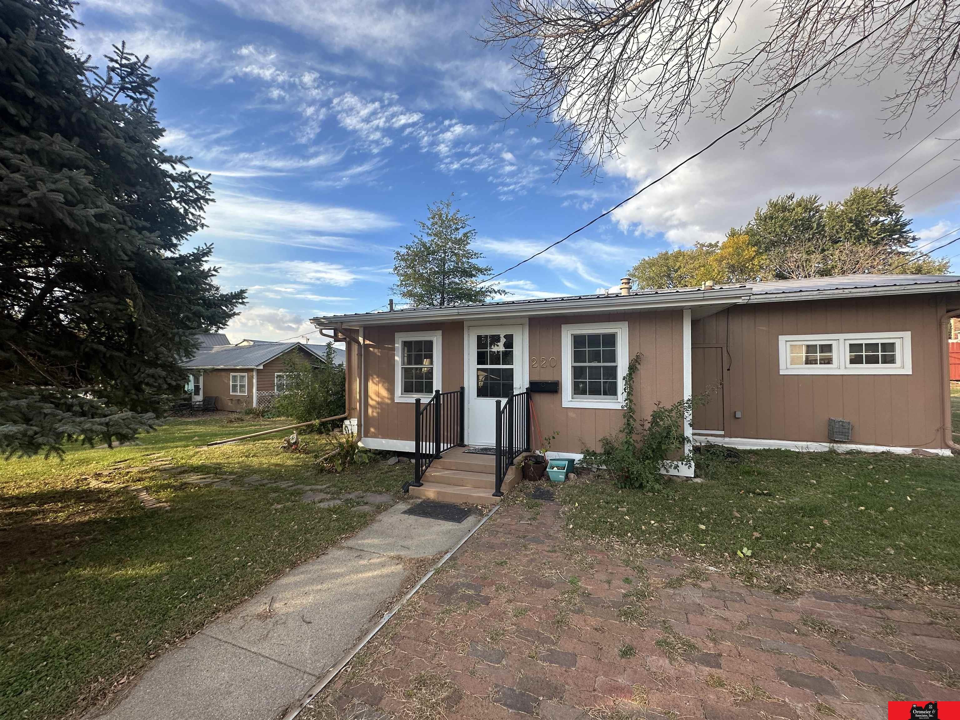 468 S Lincoln Street, West Point