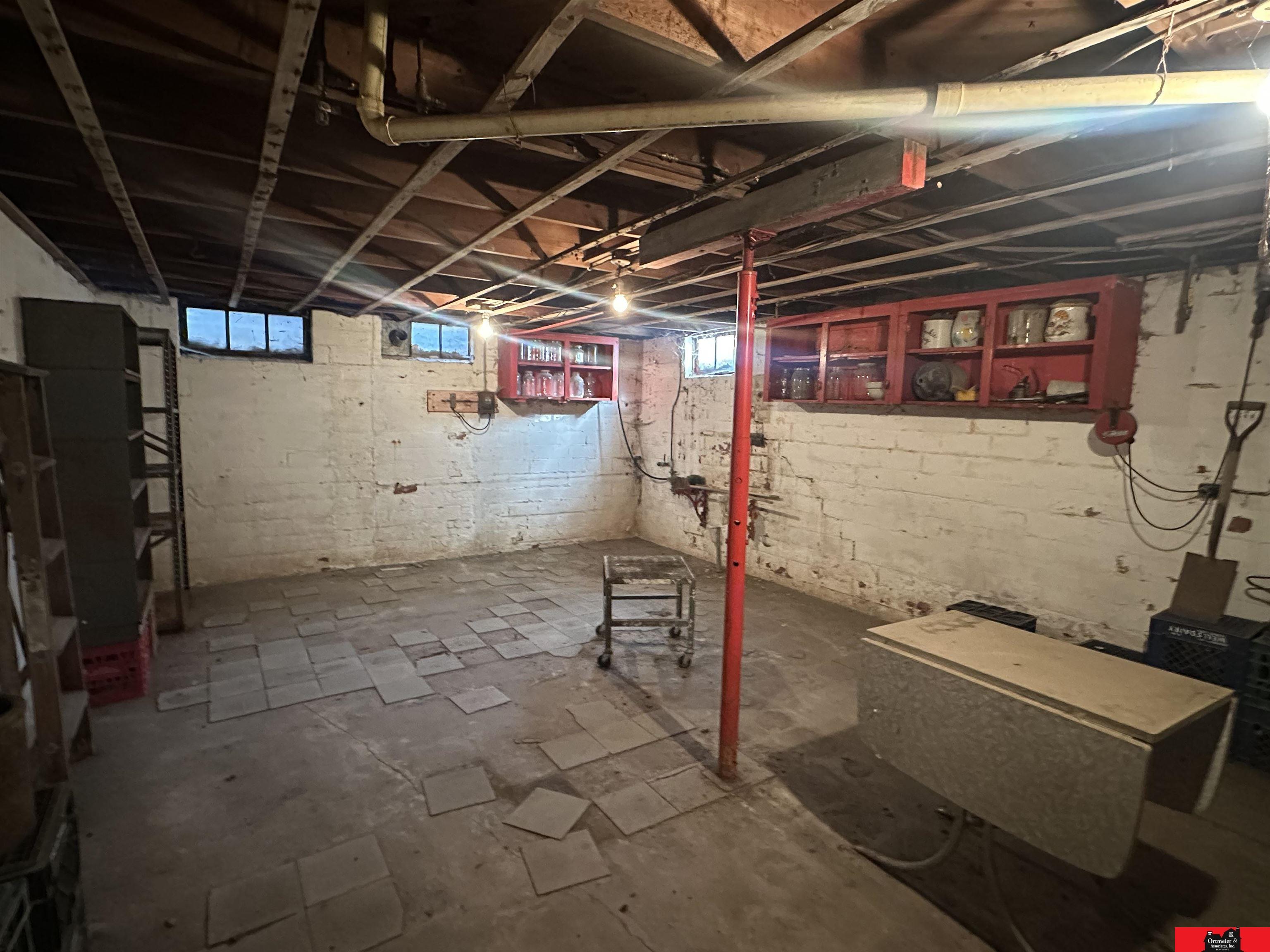 468 S Lincoln Street, West Point