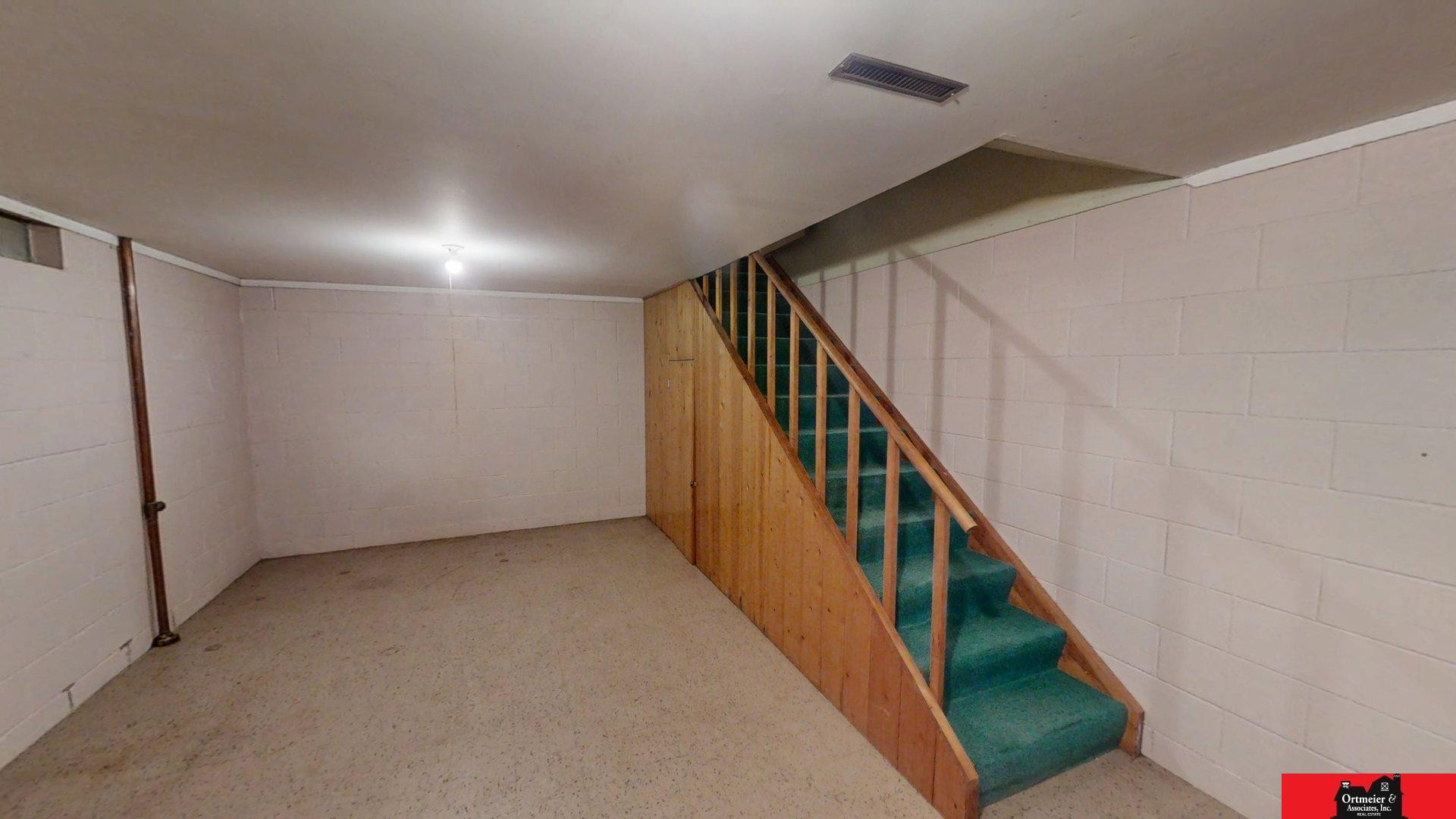 301 W Elm Street, Bancroft