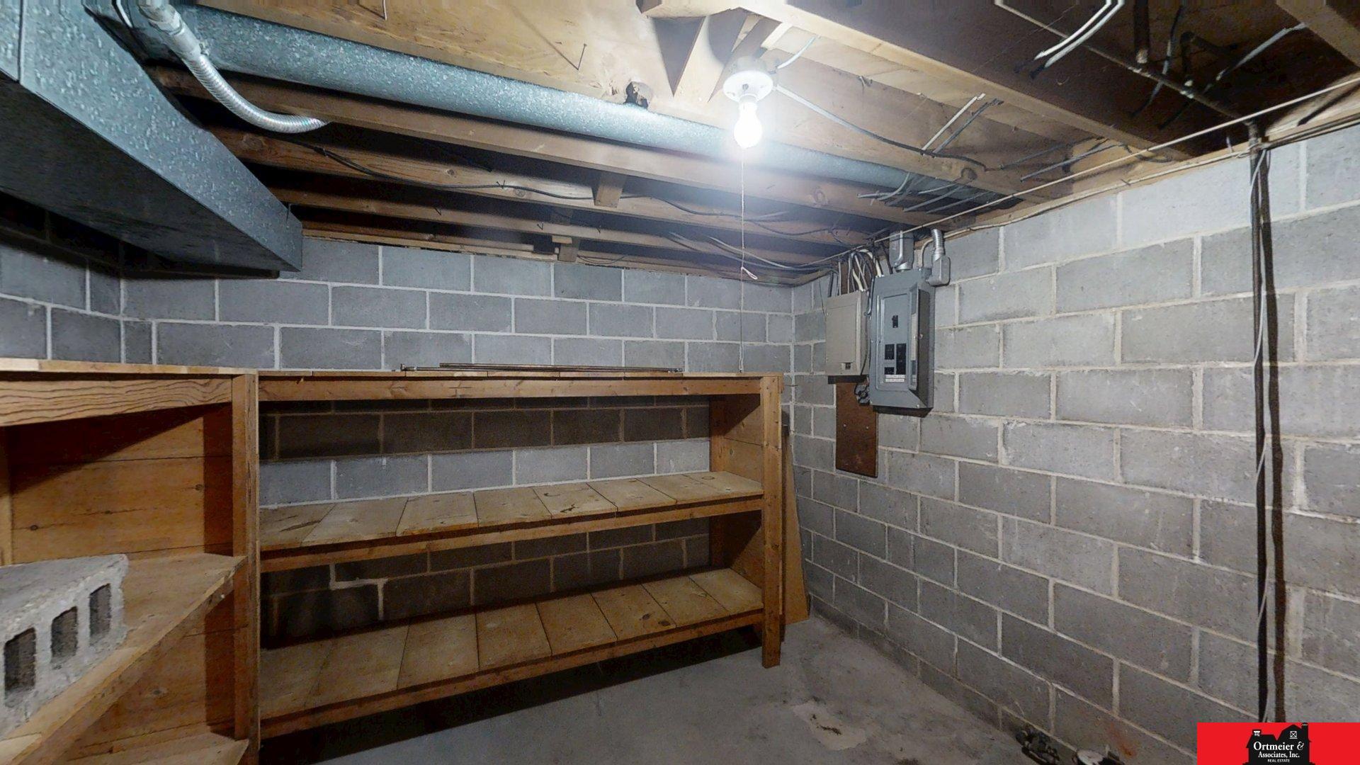 301 W Elm Street, Bancroft