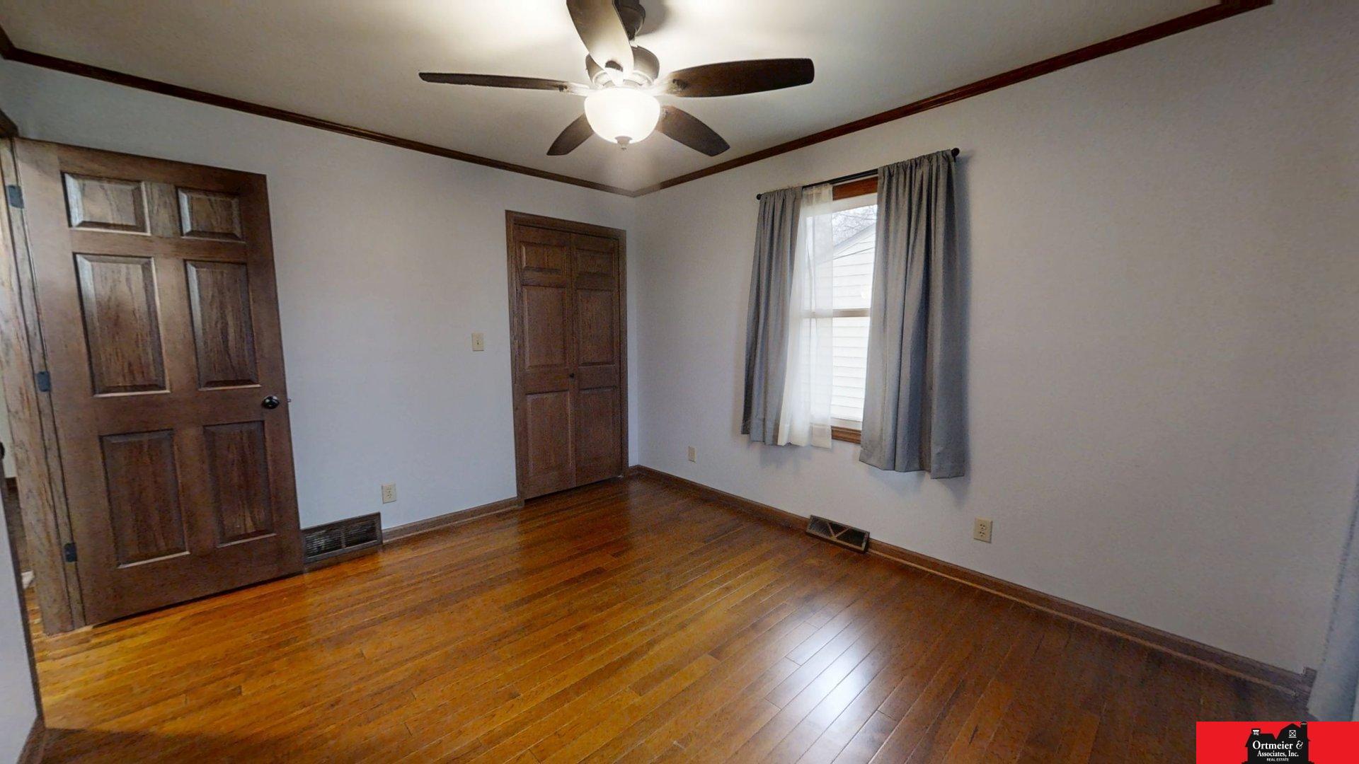 817 S Kindschuh Street