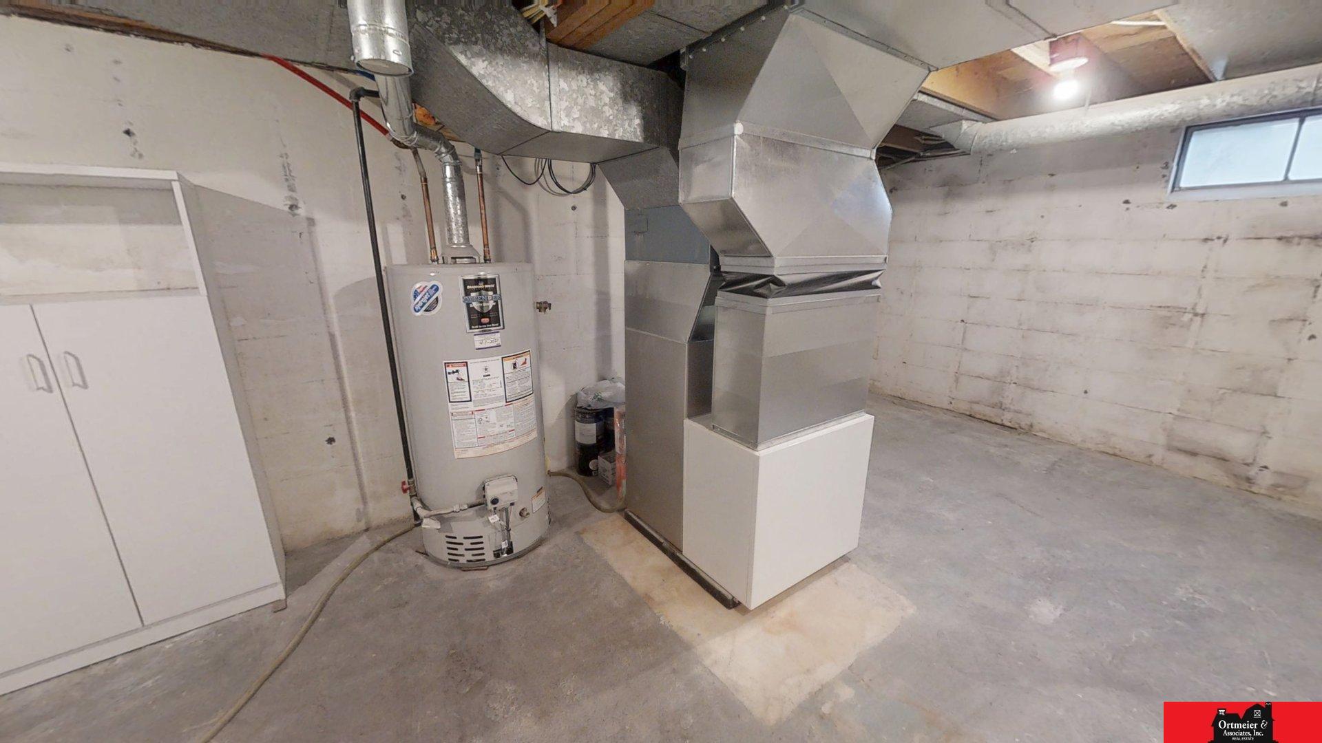 817 S Kindschuh Street