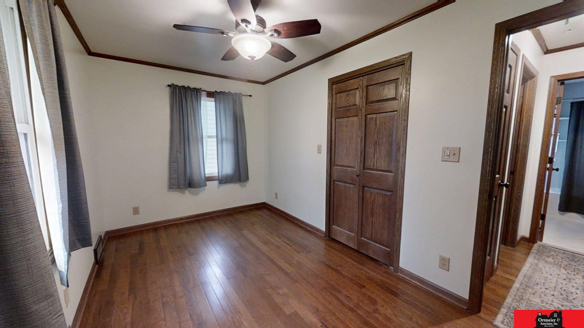 817 S Kindschuh Street