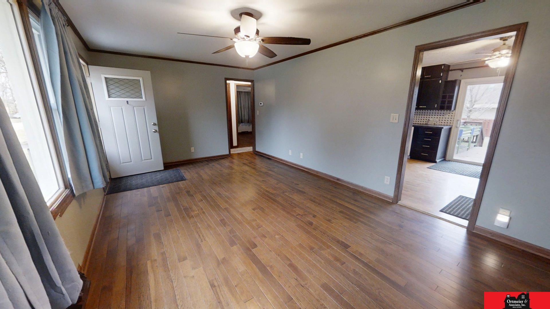 817 S Kindschuh Street