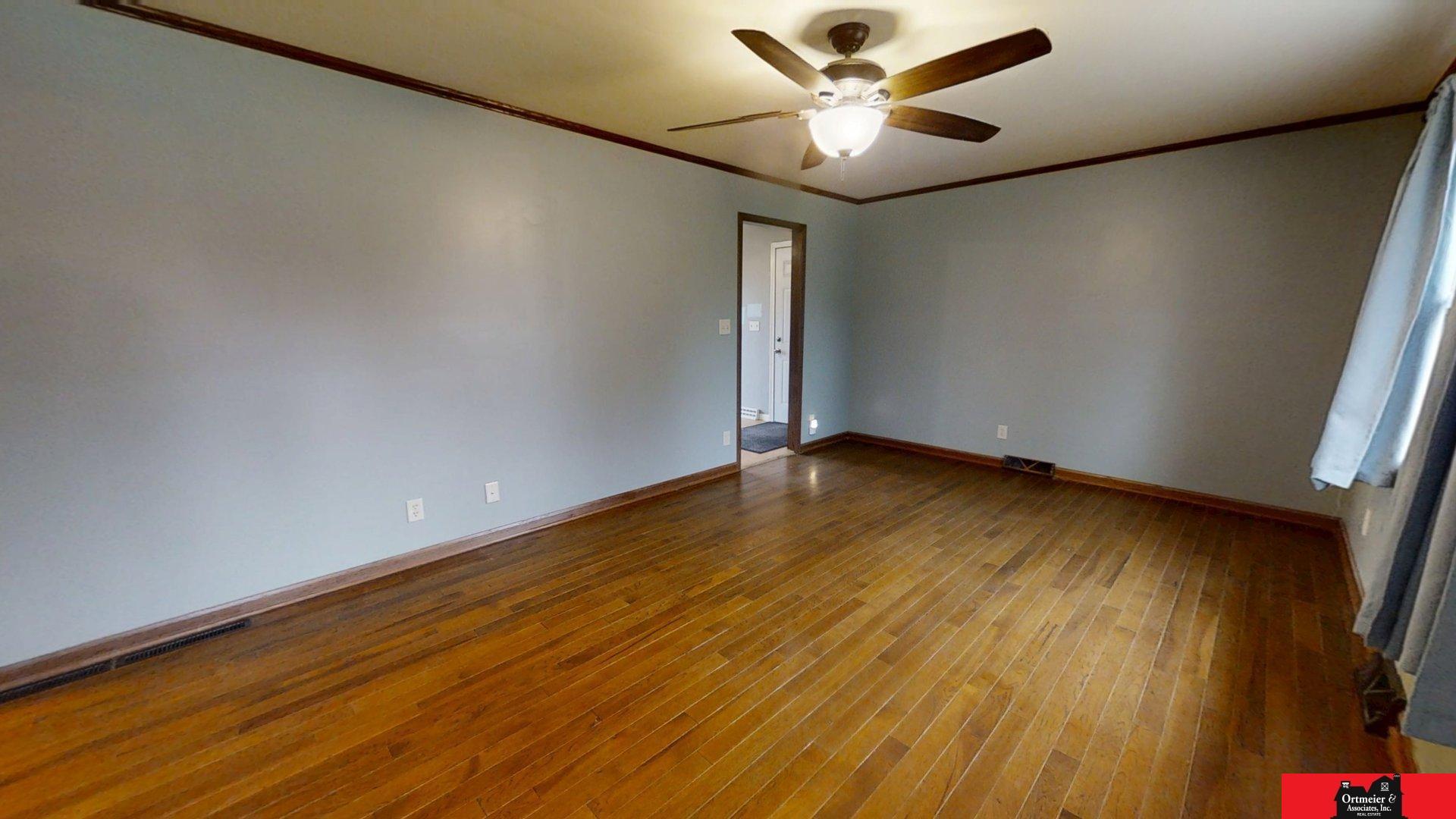 817 S Kindschuh Street