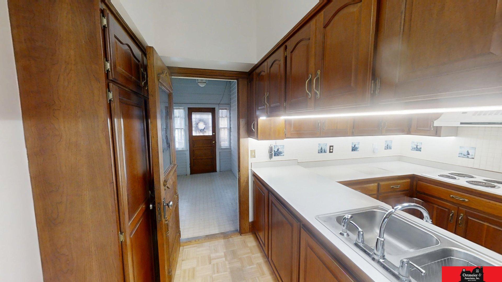 308 S Nebraska Street