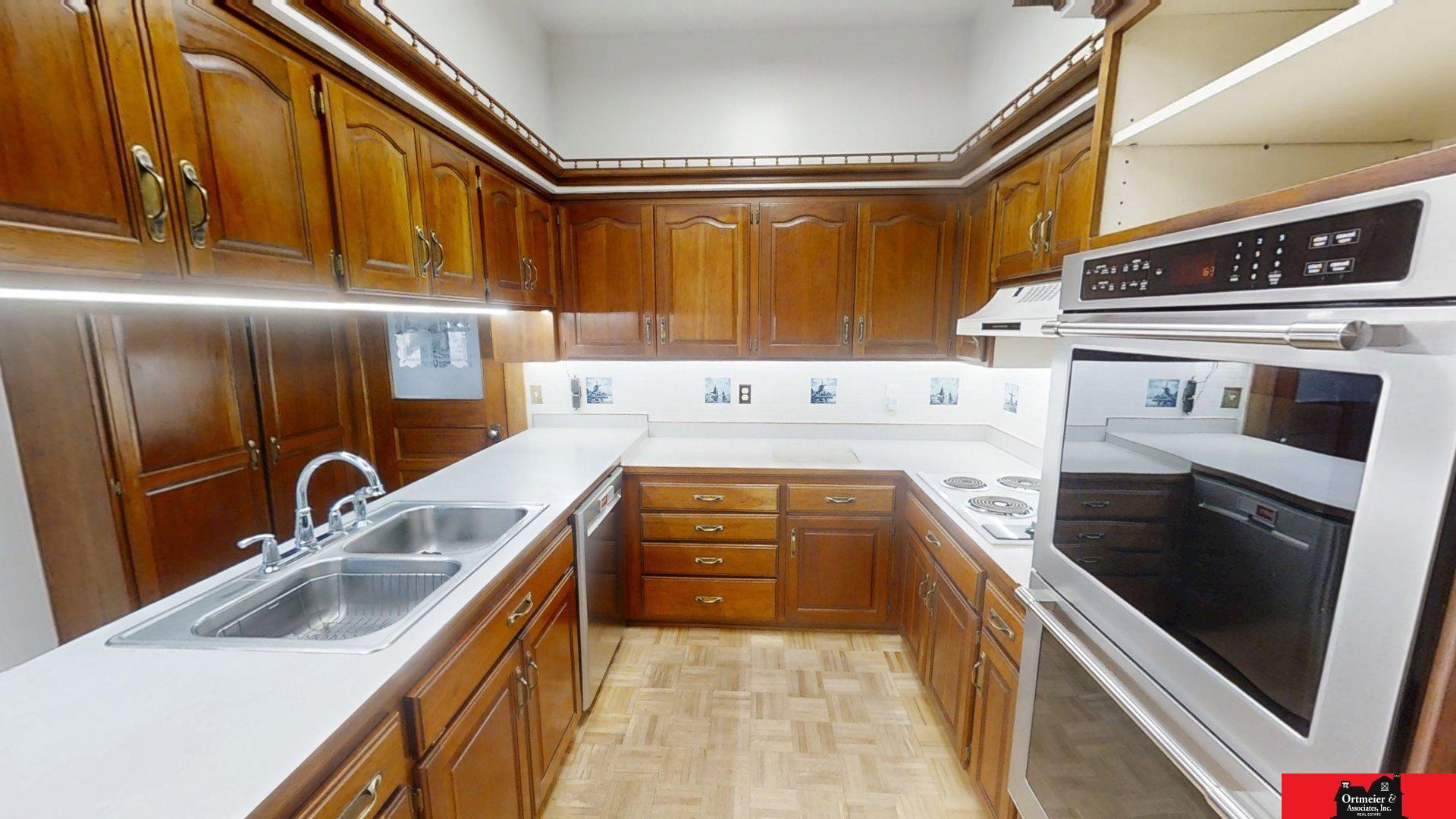 308 S Nebraska Street