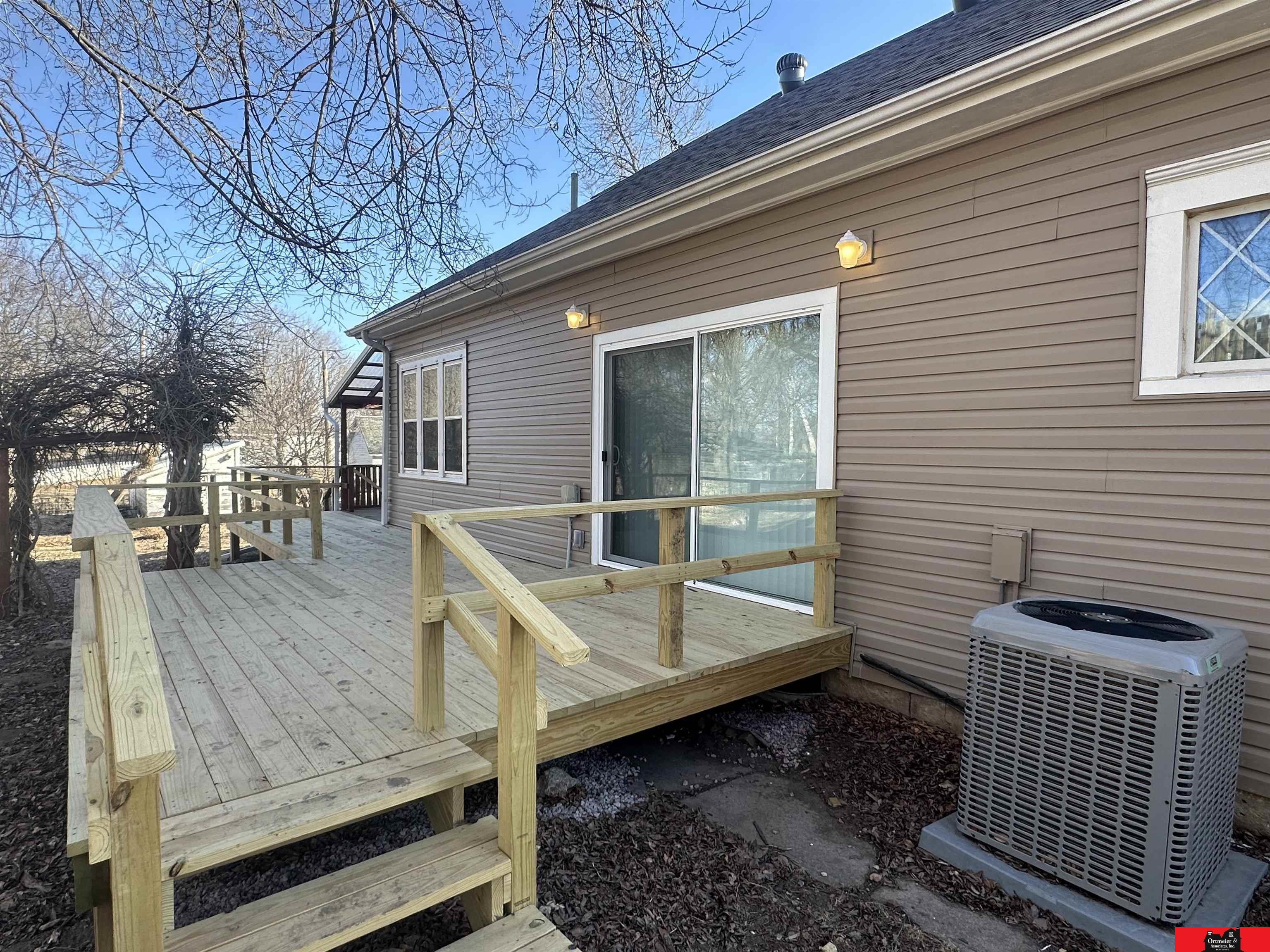 308 S Nebraska Street