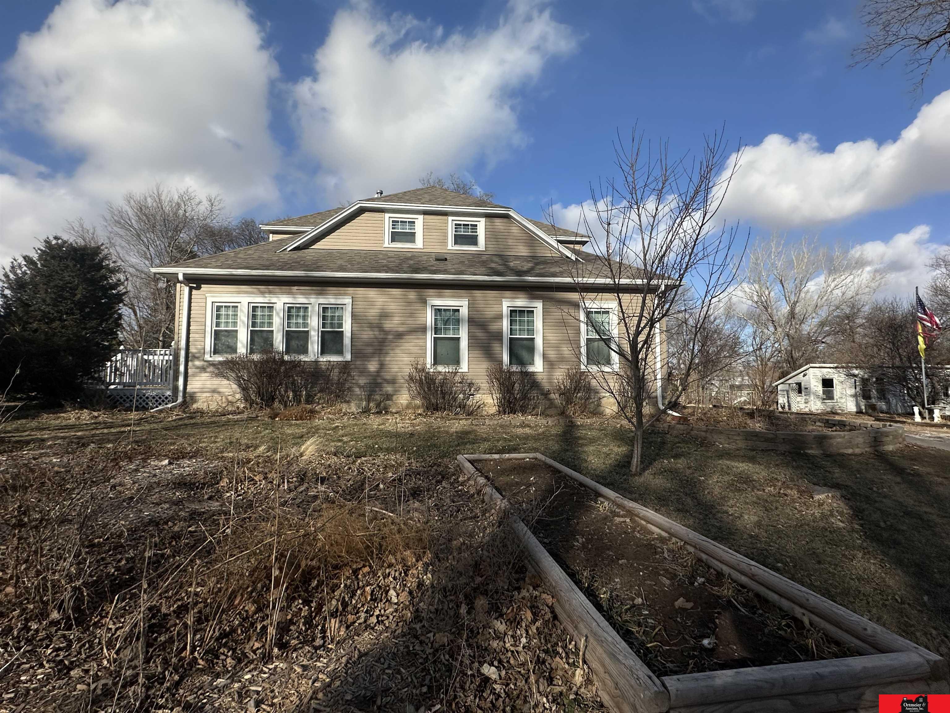 308 S Nebraska Street