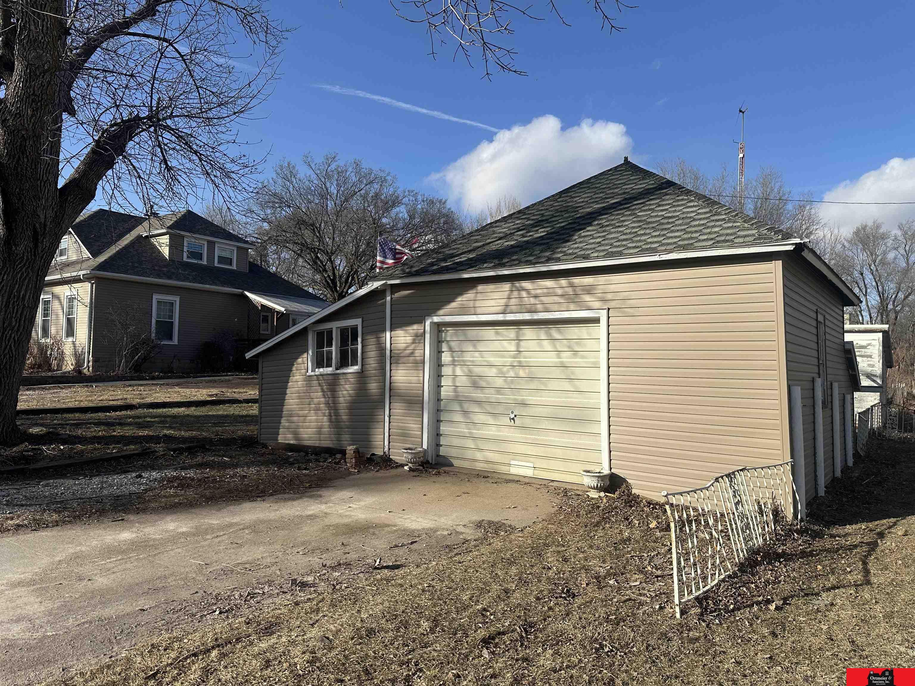 308 S Nebraska Street
