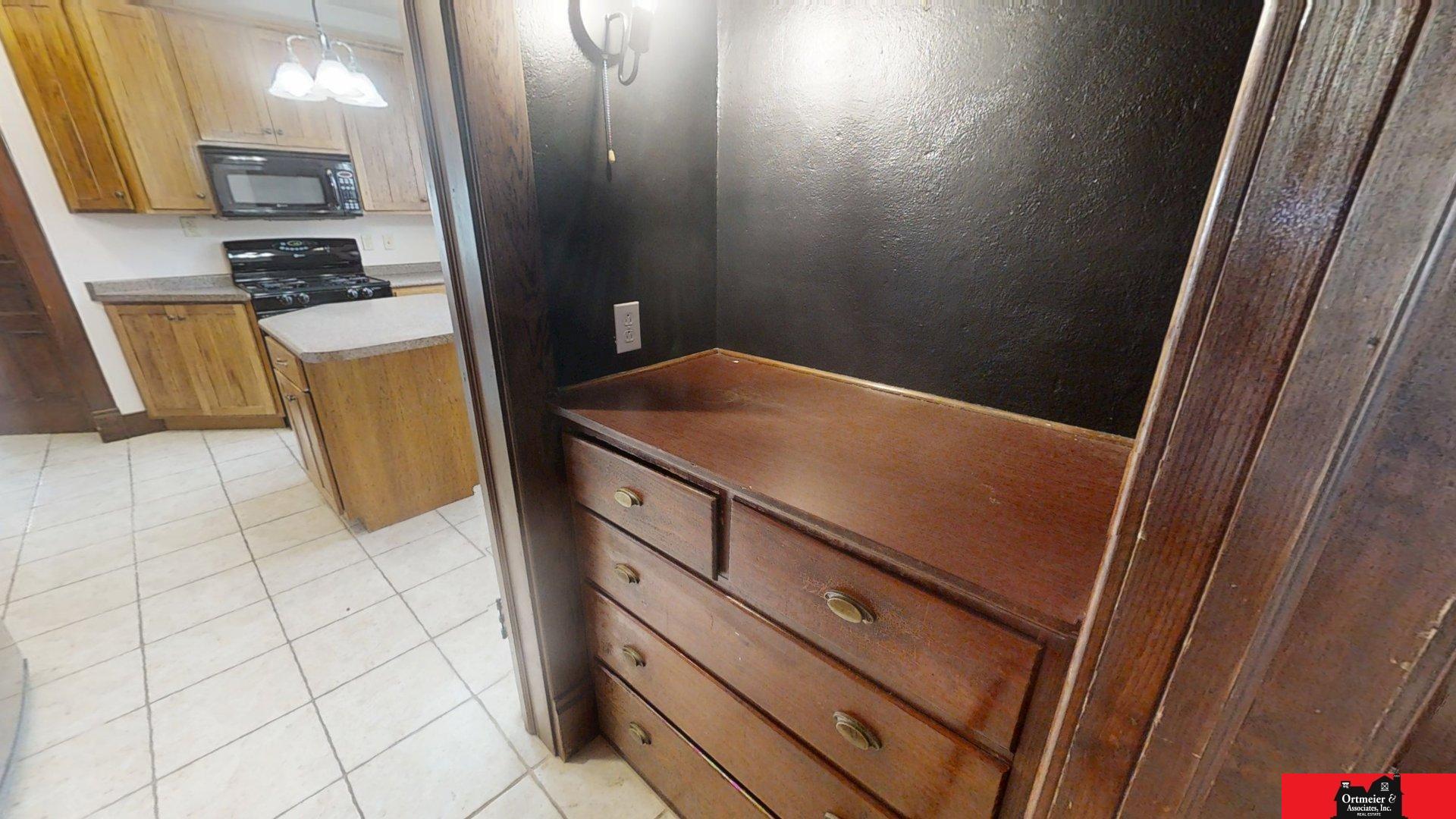 137 S Monitor Street