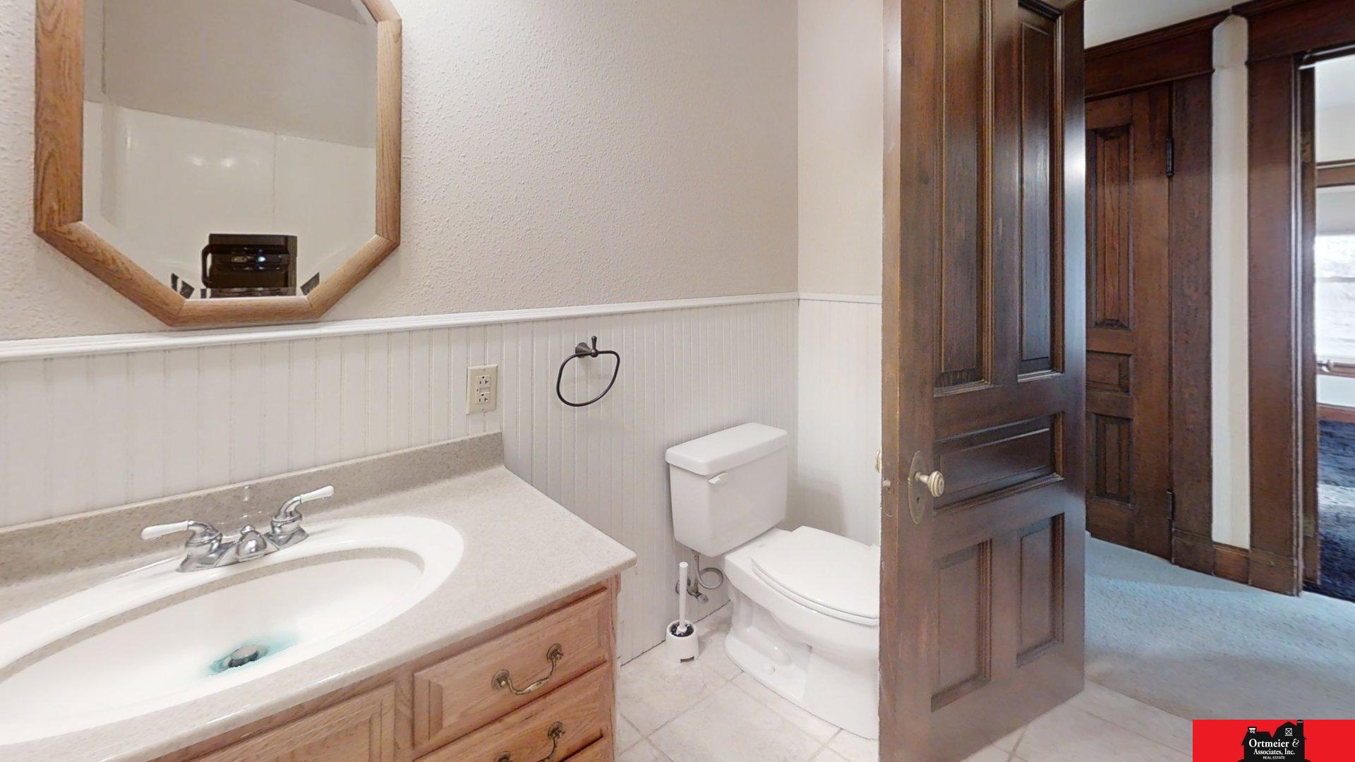 137 S Monitor Street