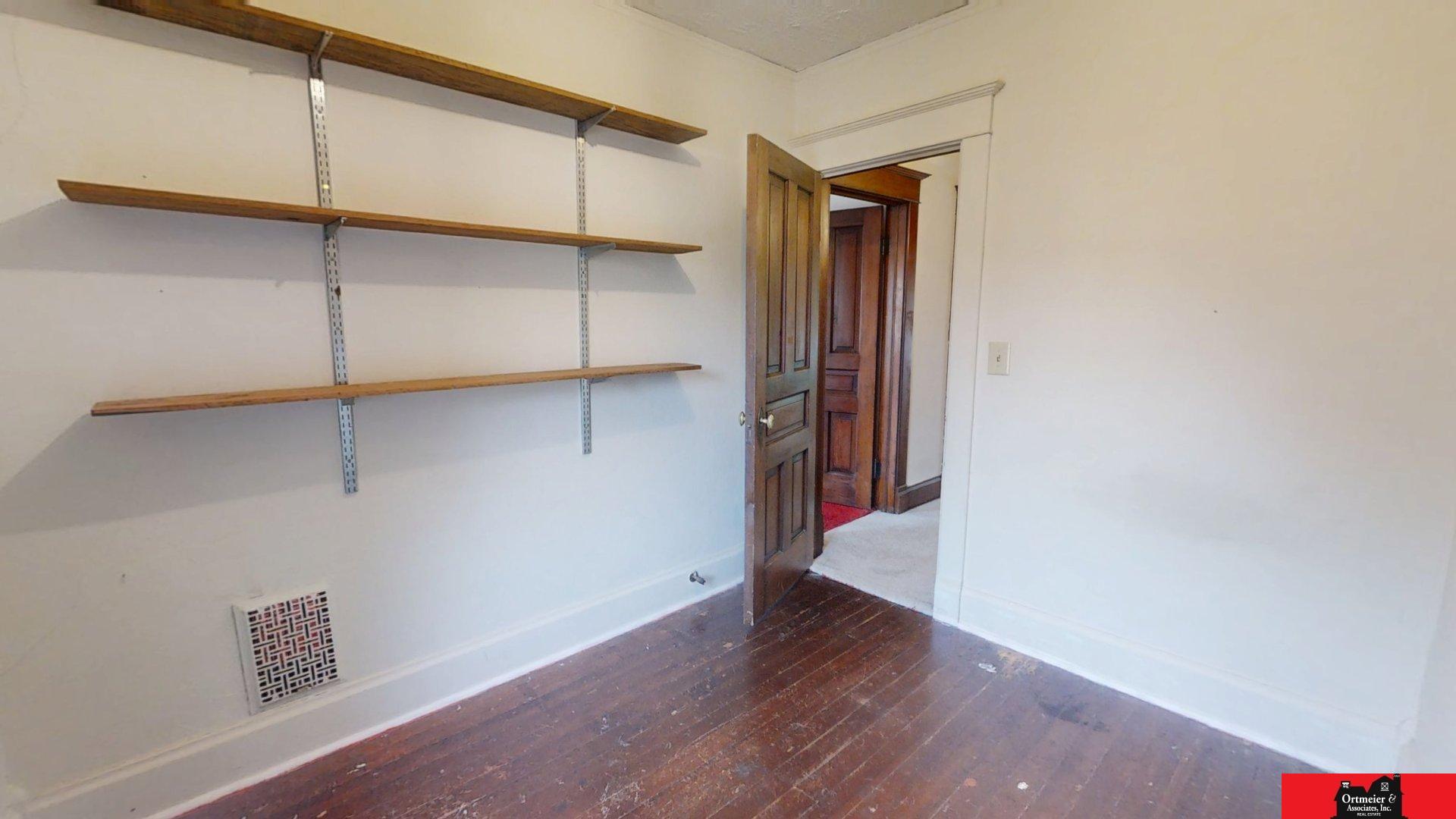 137 S Monitor Street