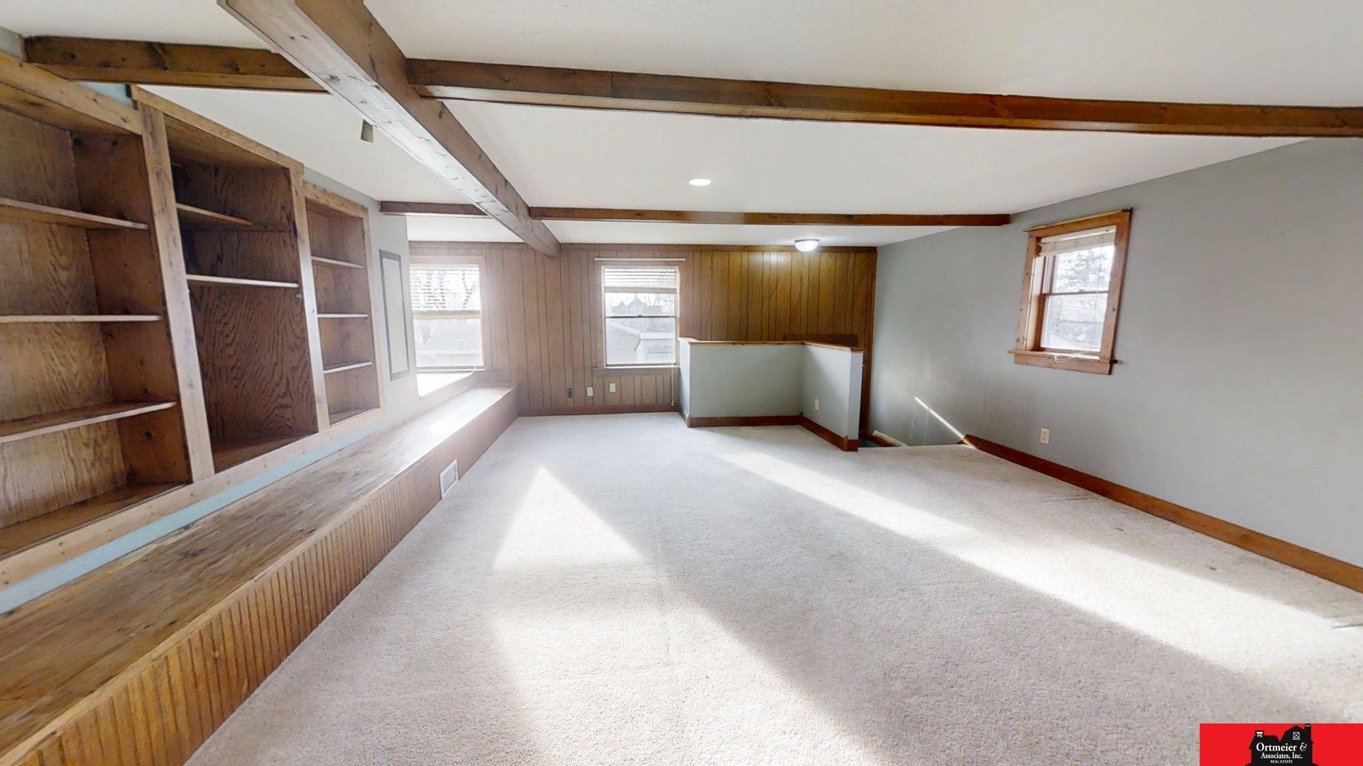 137 S Monitor Street