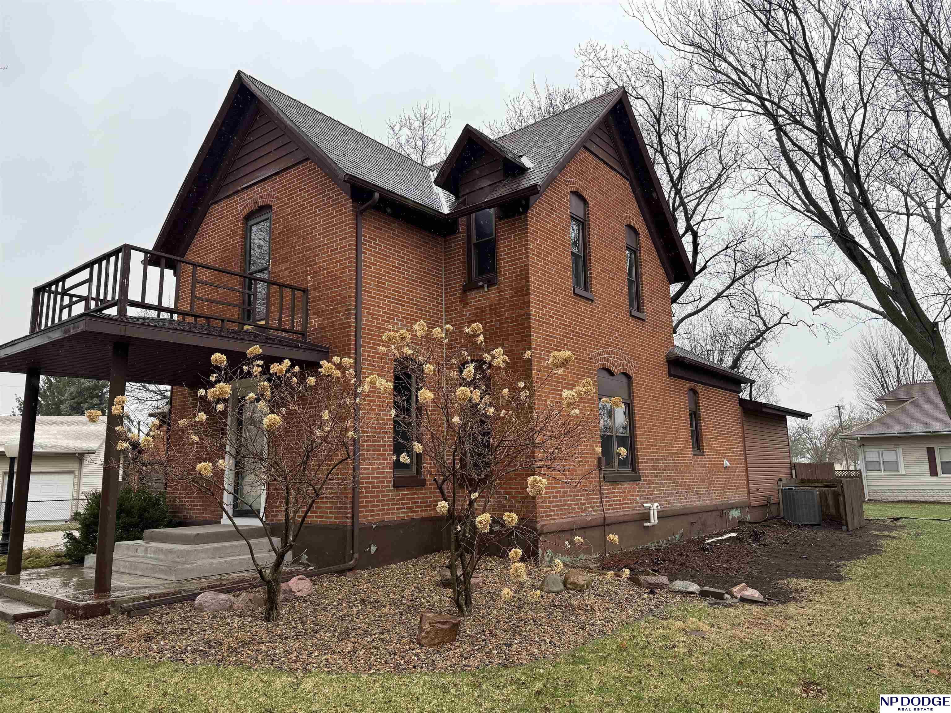165 N 5th Street