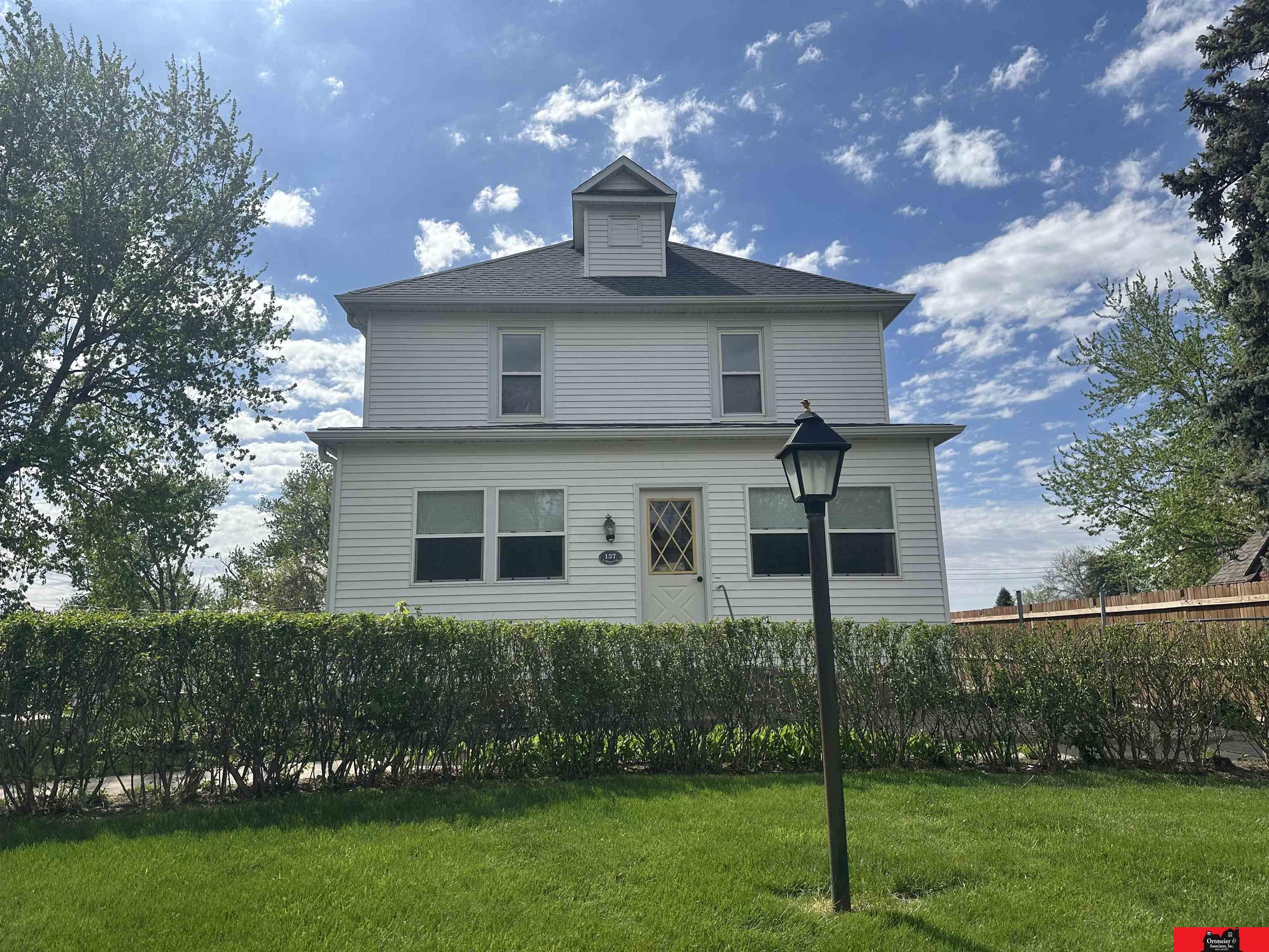137 S Monitor Street