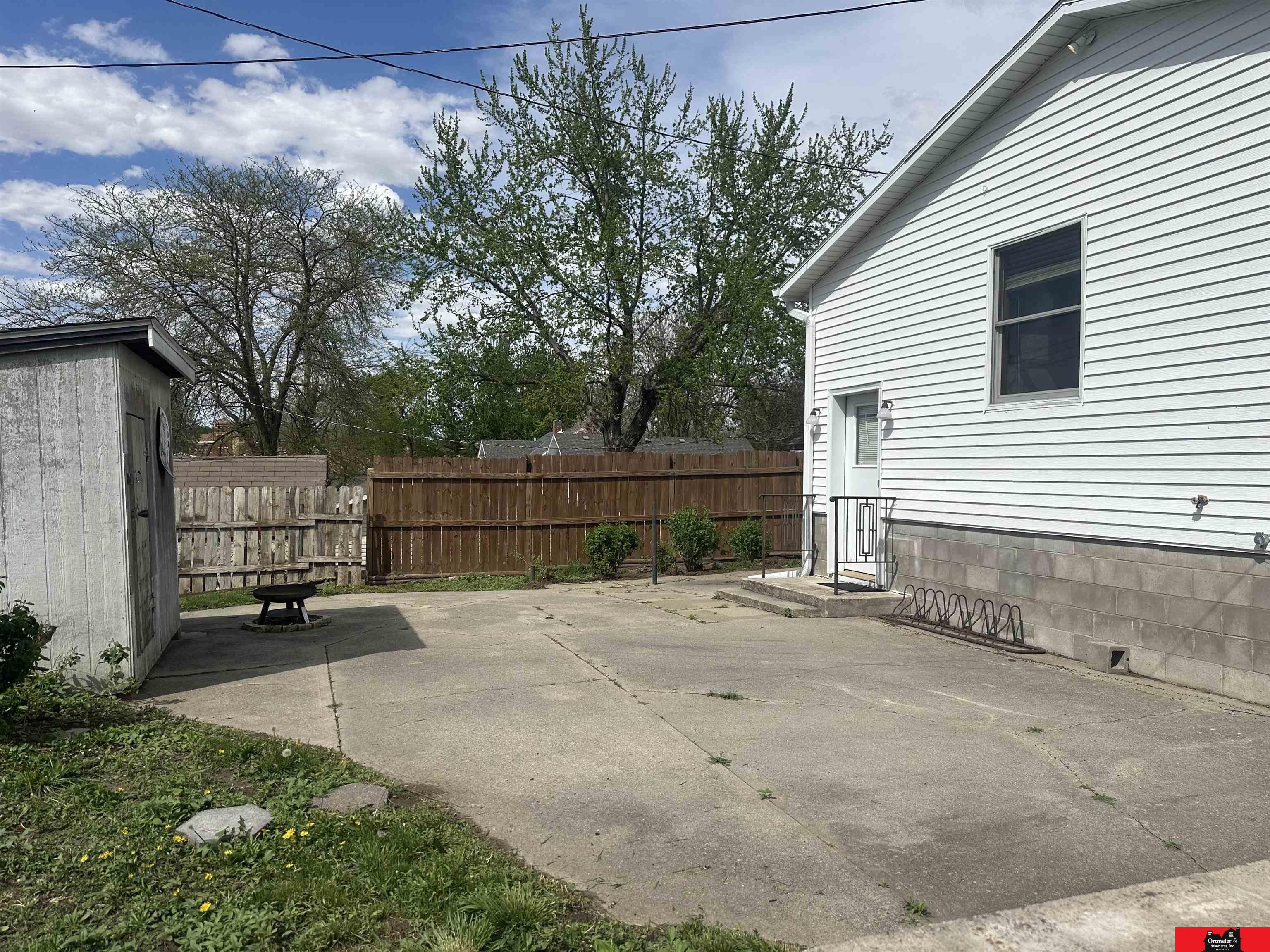 137 S Monitor Street