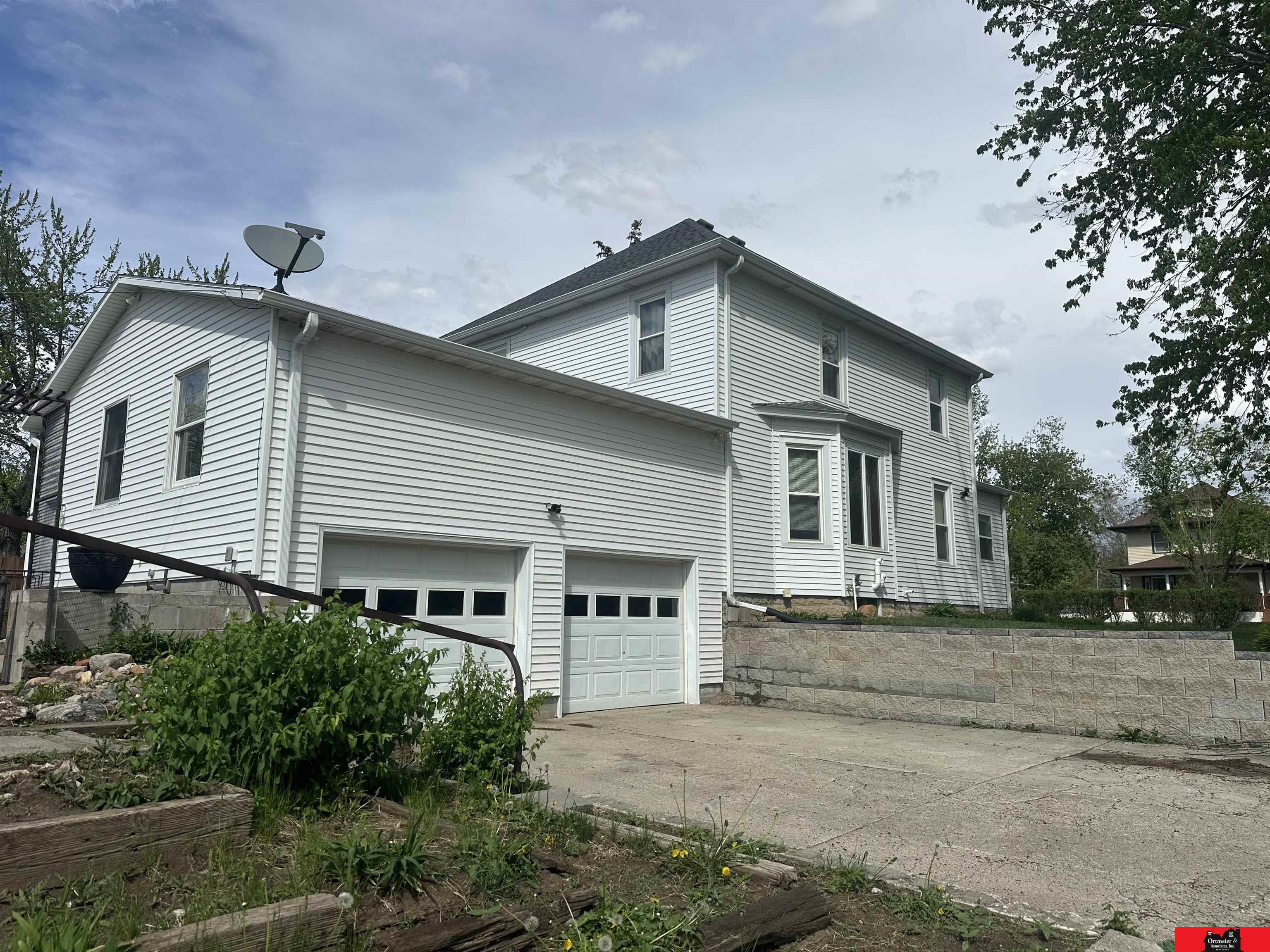 137 S Monitor Street