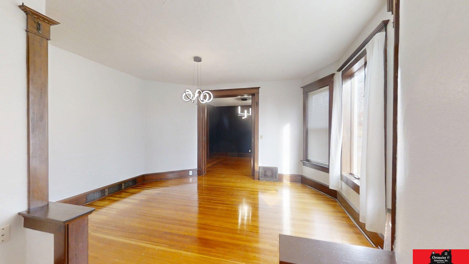 137 S Monitor Street