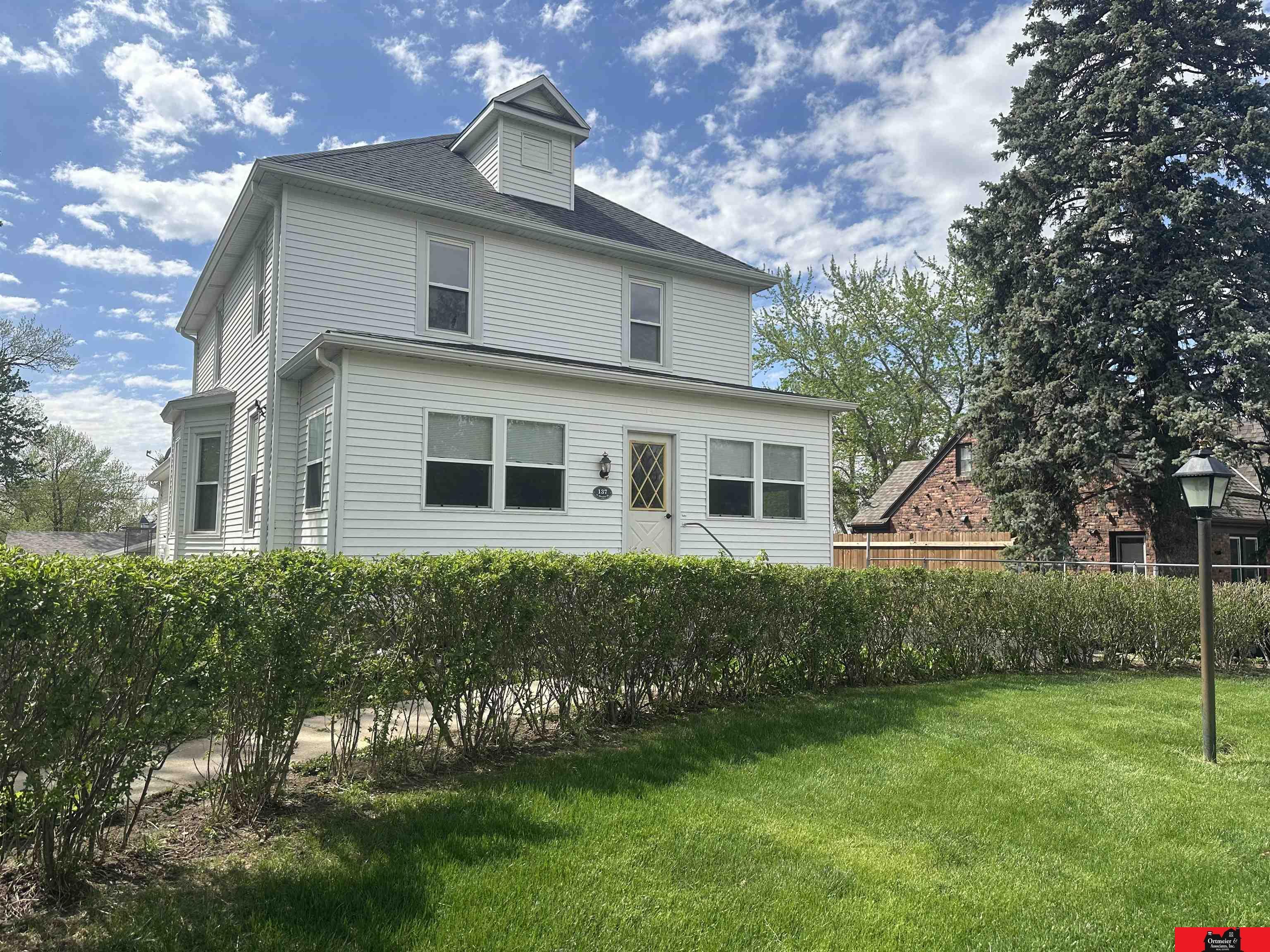 137 S Monitor Street