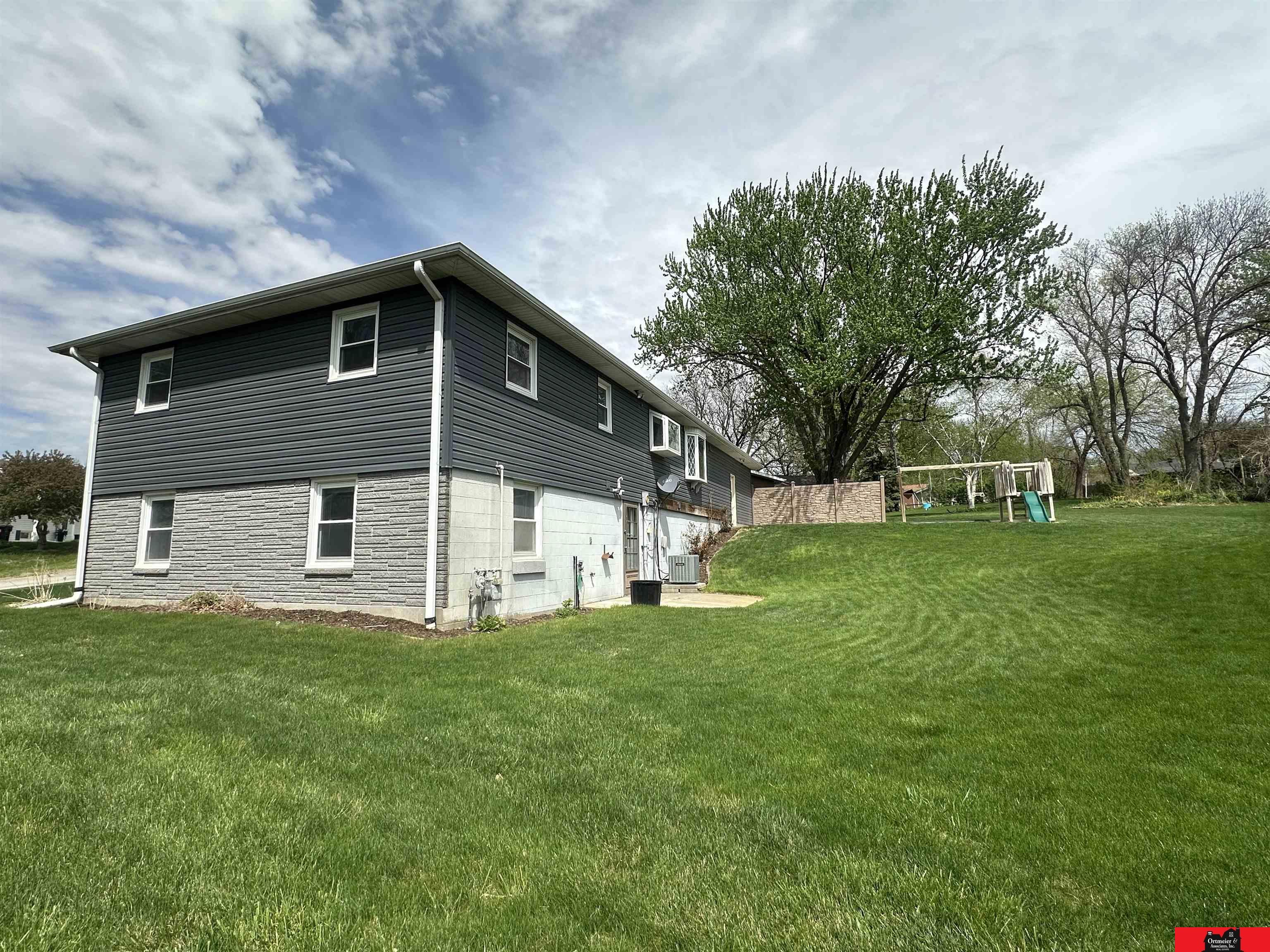 315 E Weiler Street