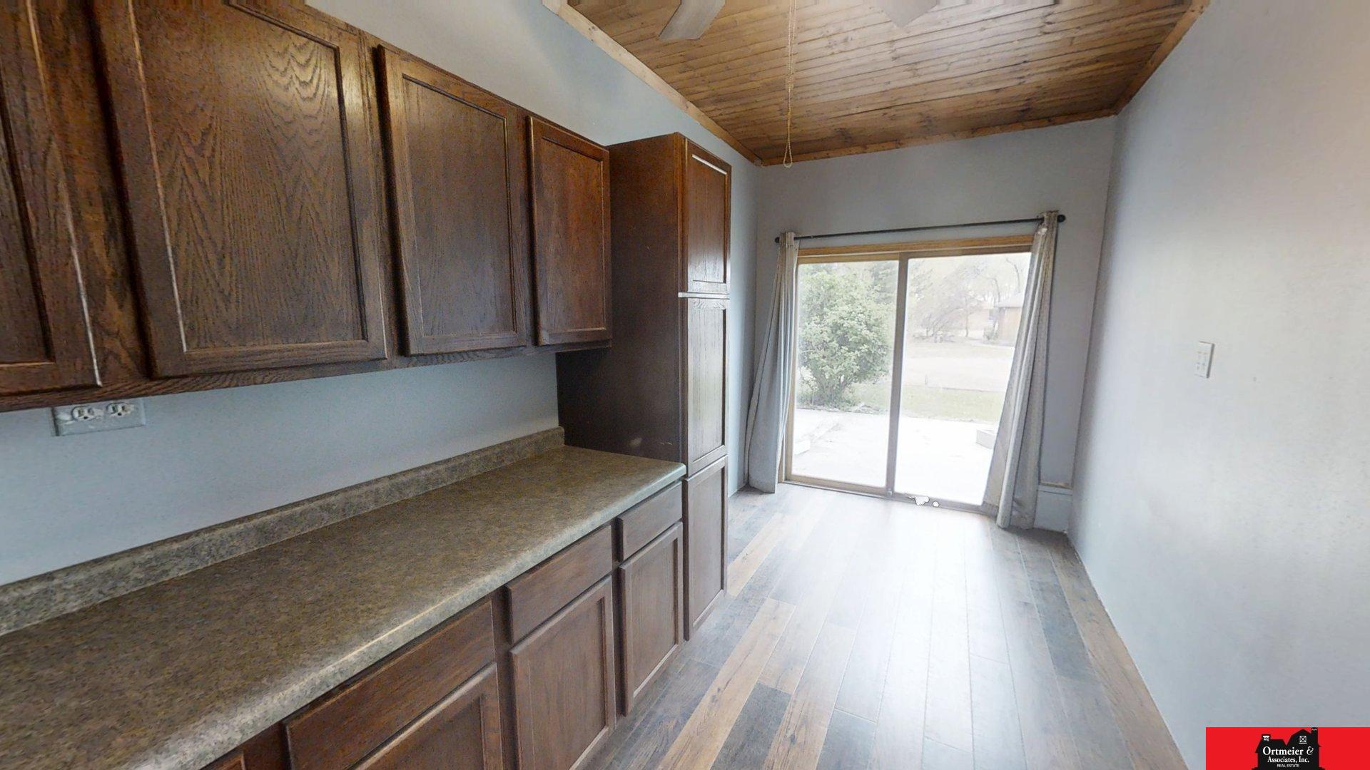 1493 275 Highway # 12