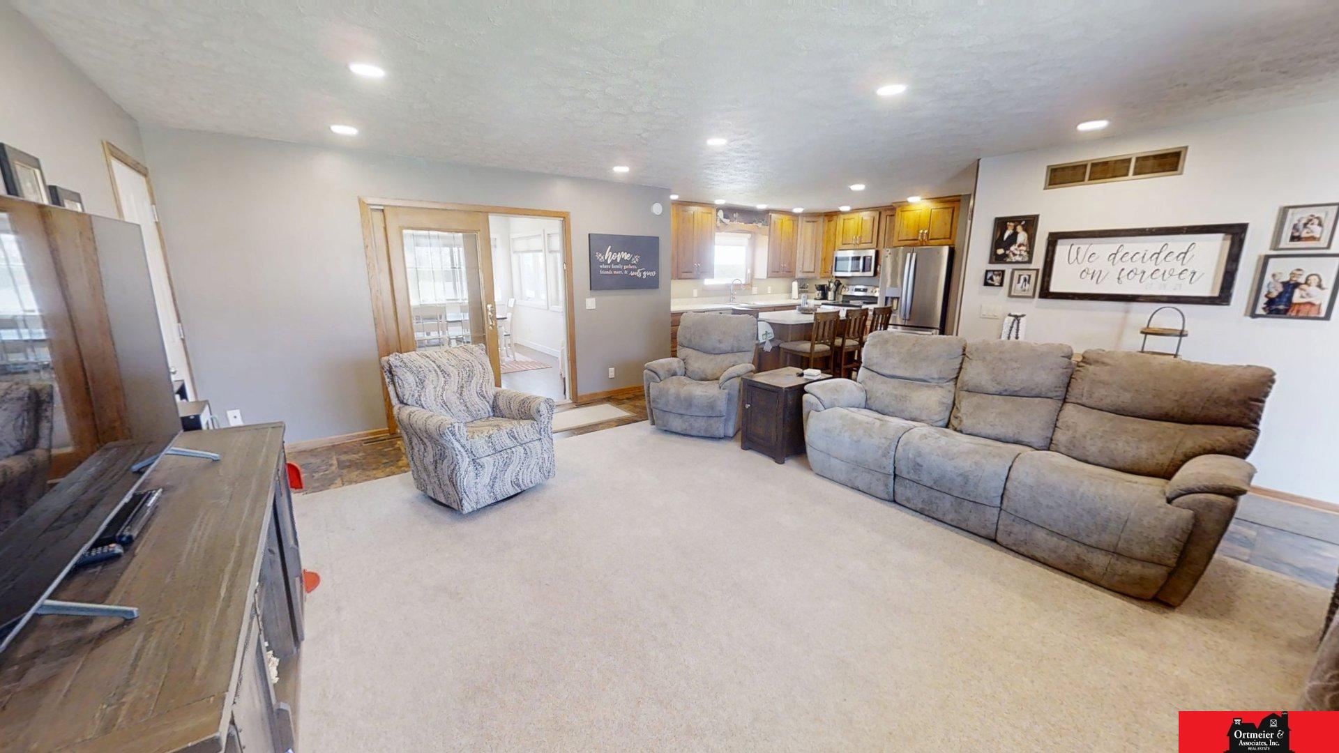 1713 Ave I Circle