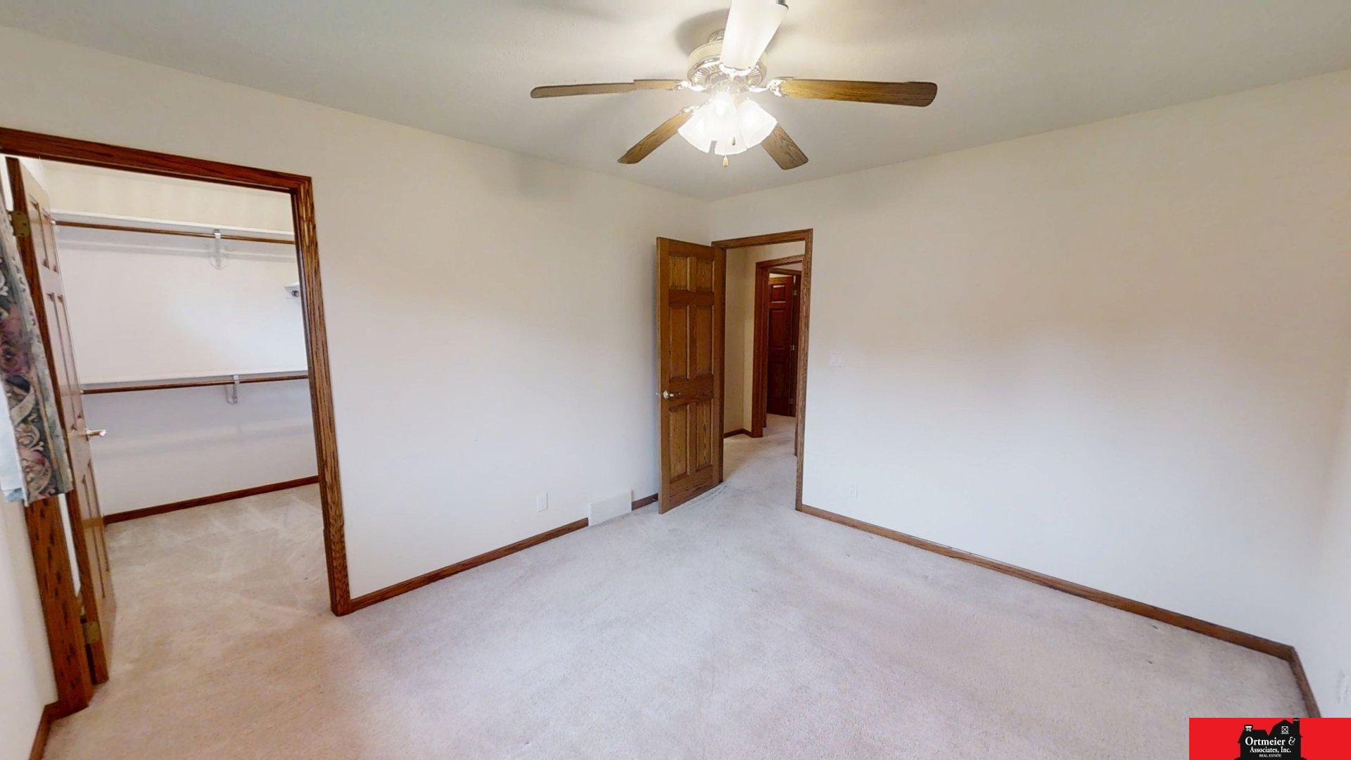 345 N Linden Street