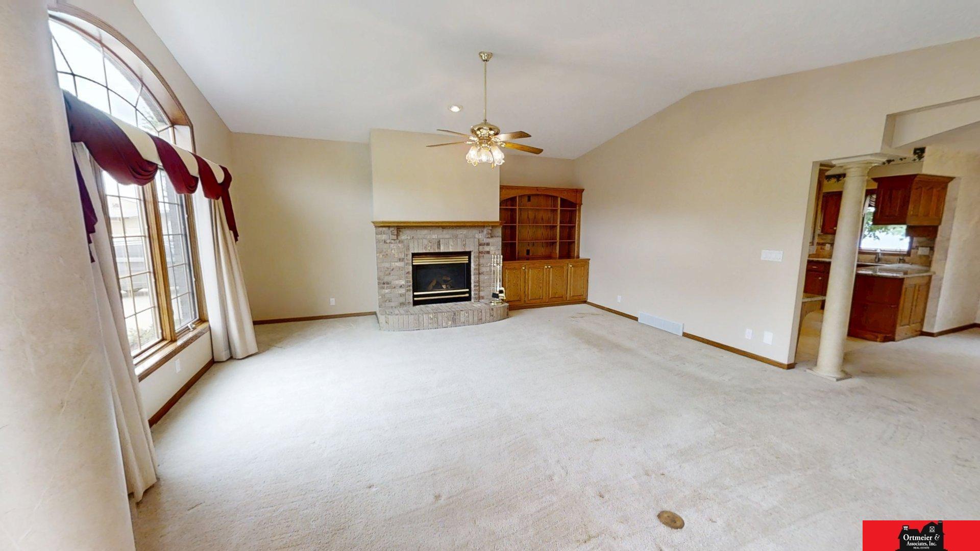 345 N Linden Street