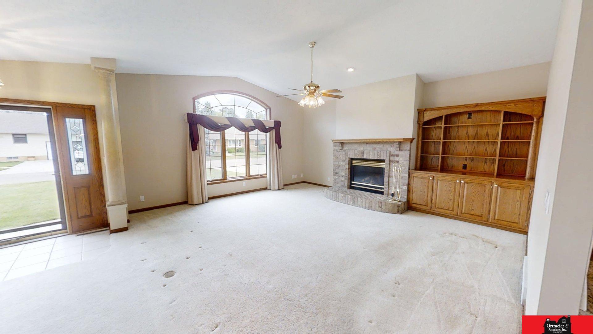 345 N Linden Street