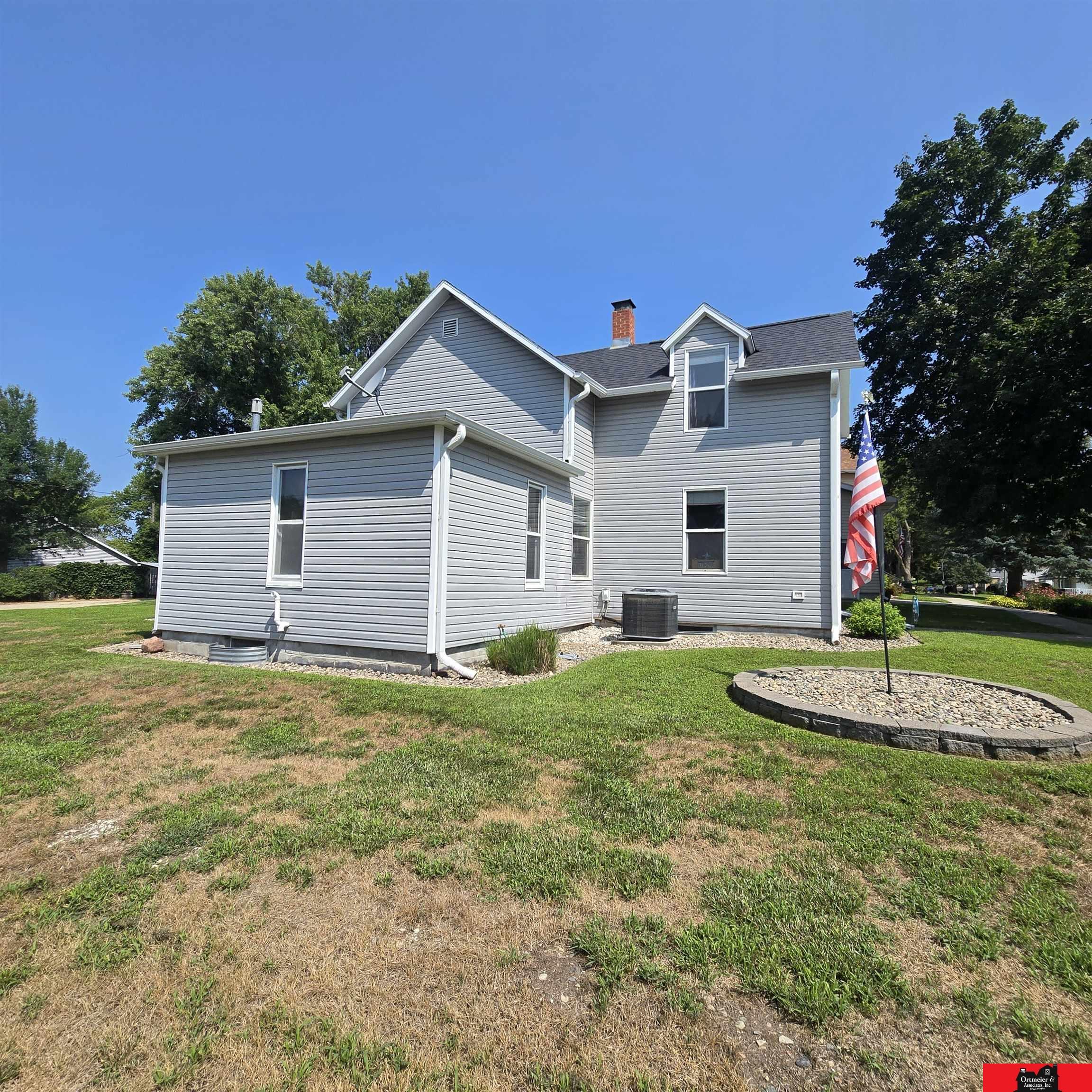 521 S monitor Street