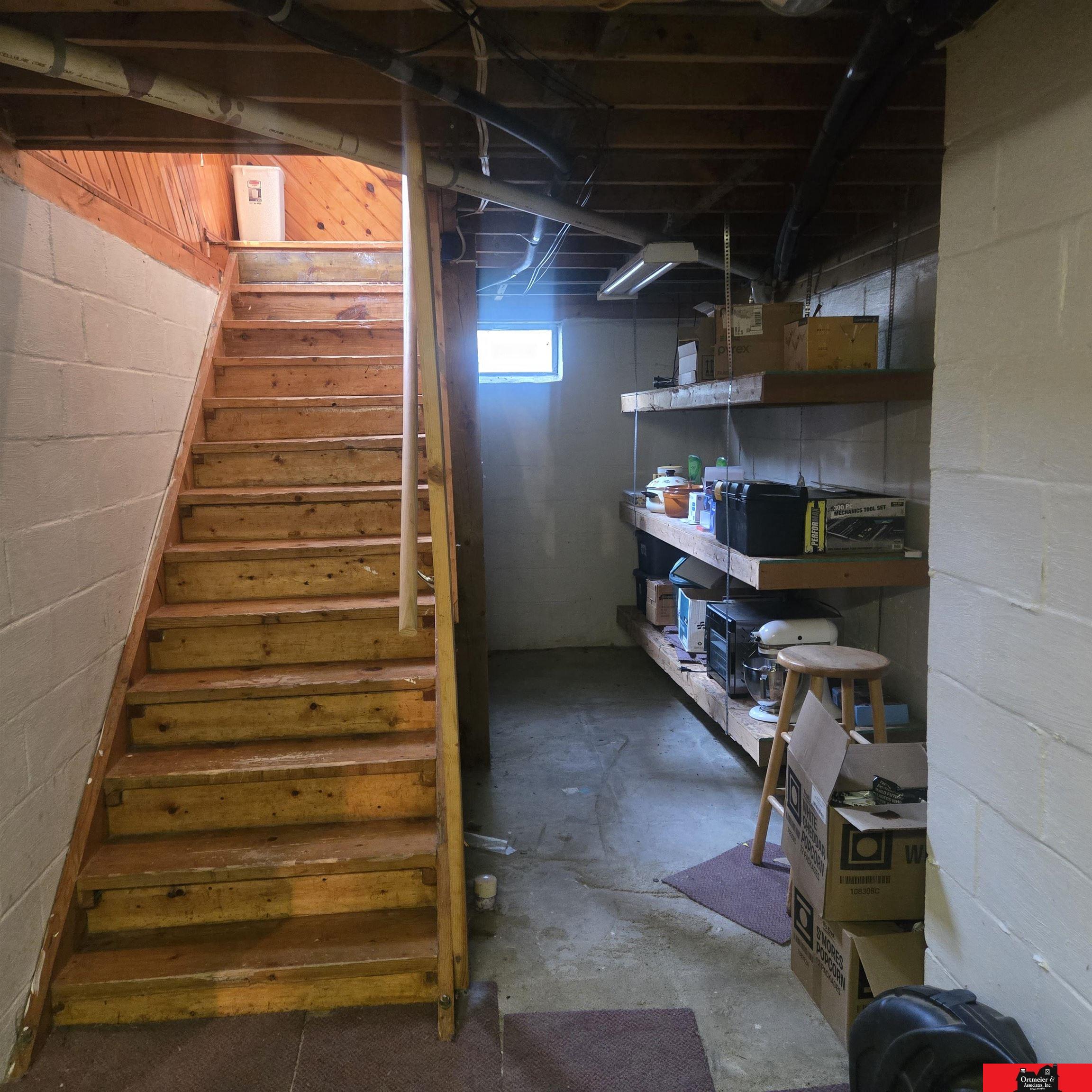 521 S monitor Street