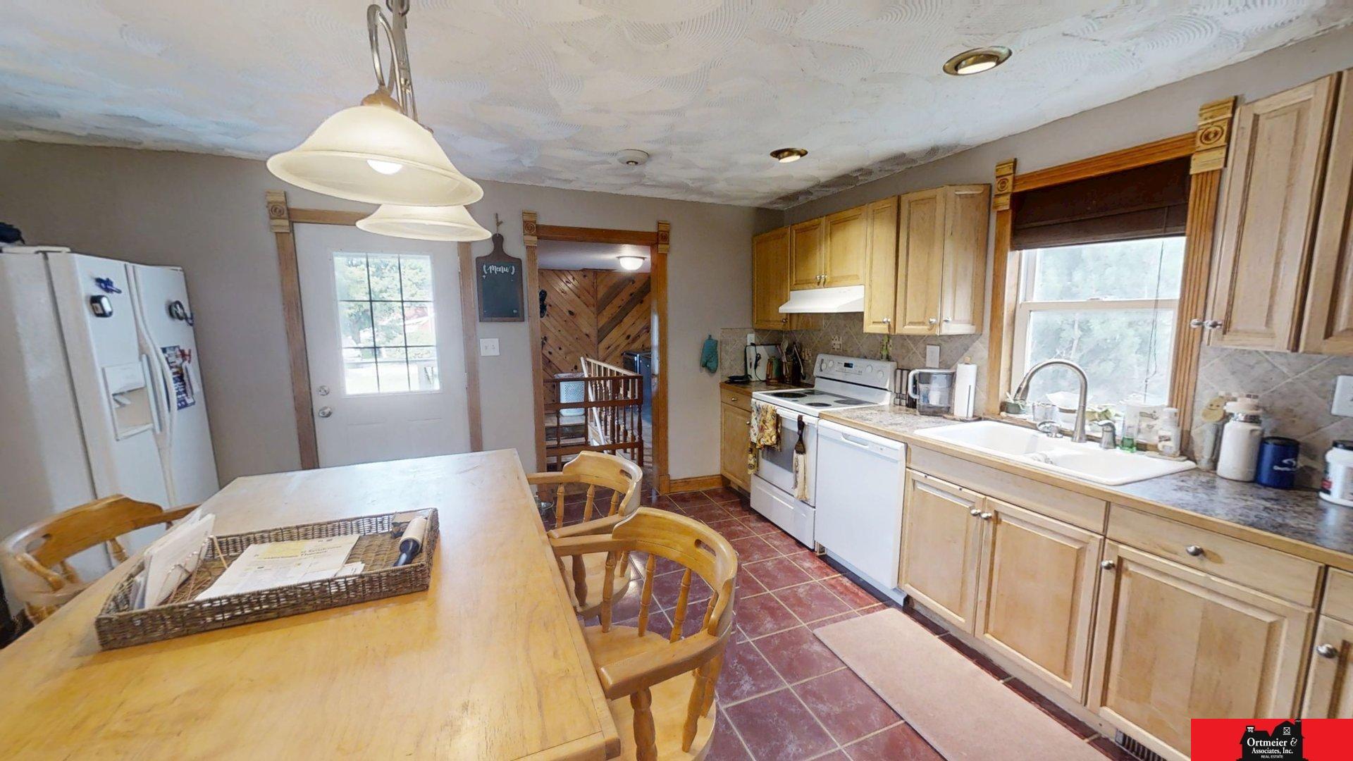 521 S monitor Street