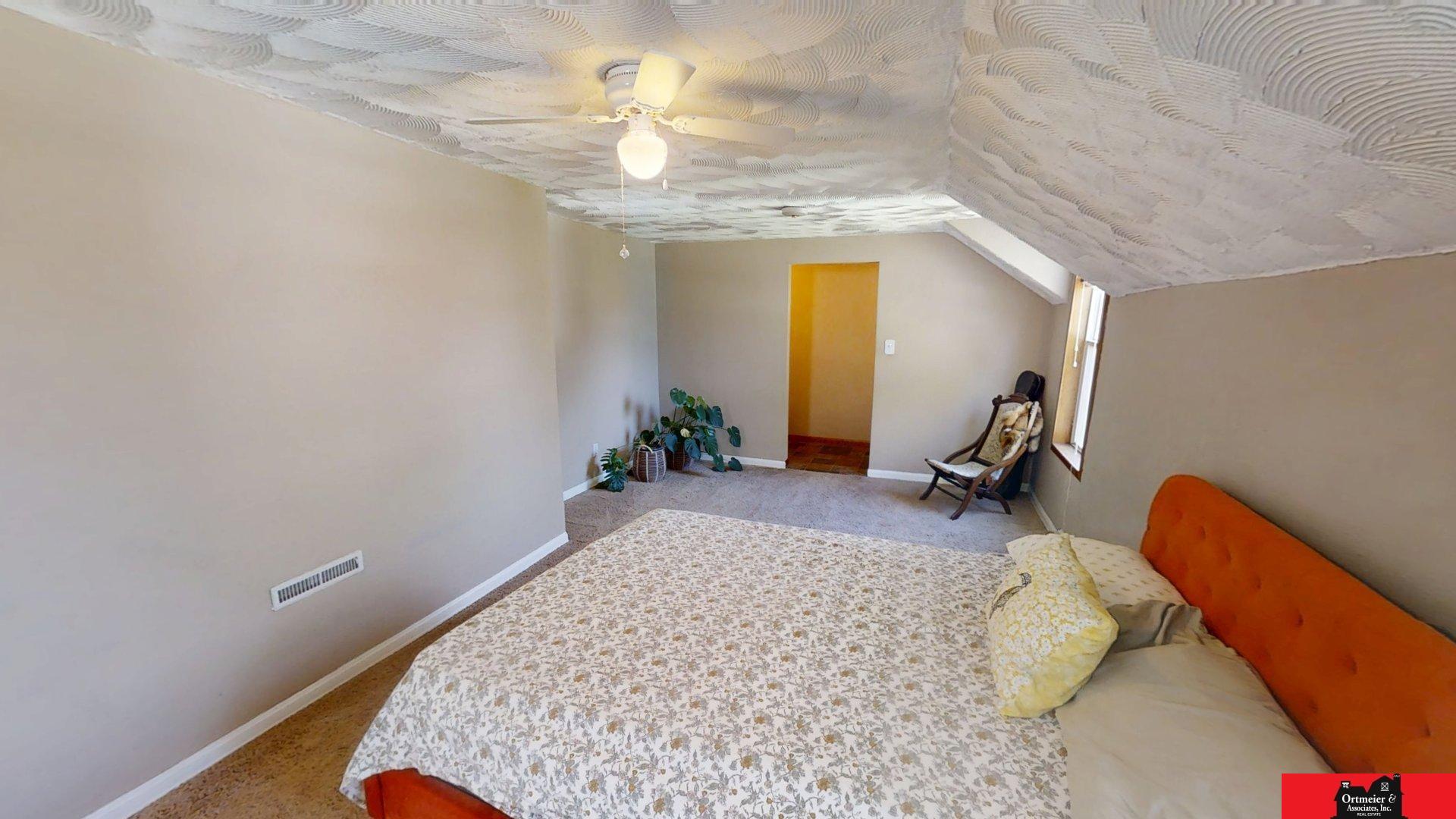 521 S monitor Street