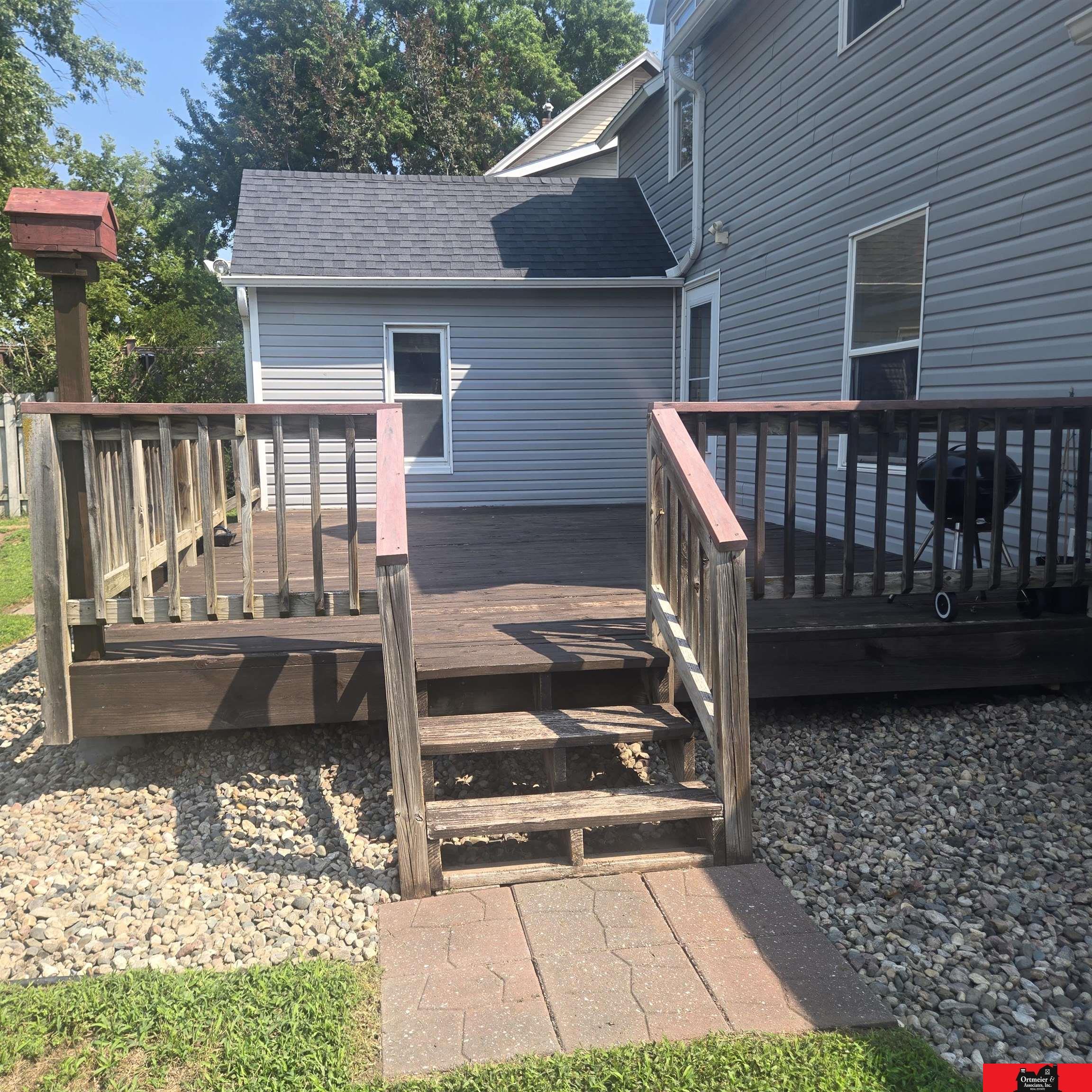 521 S monitor Street