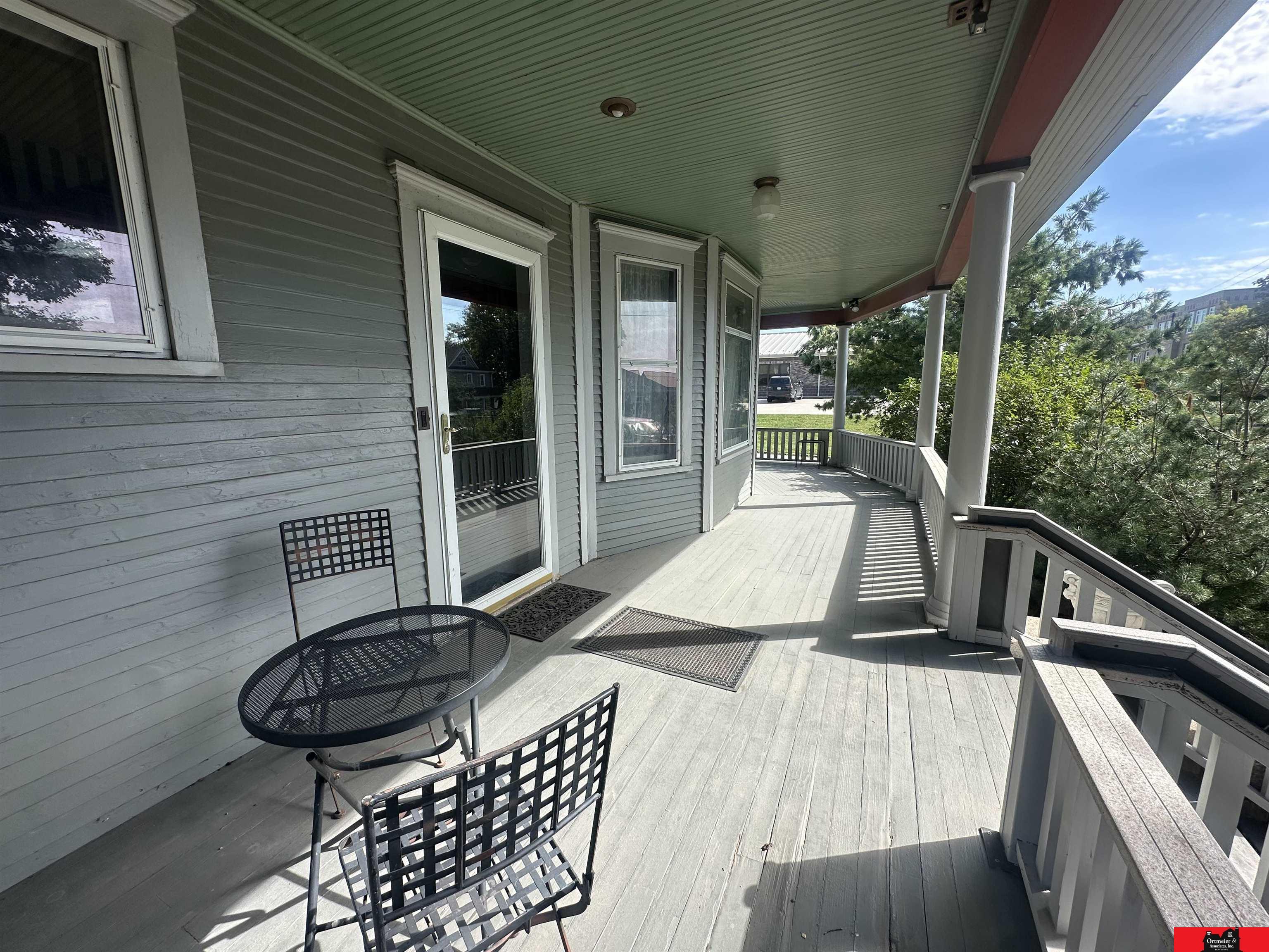 240 N Colfax Street