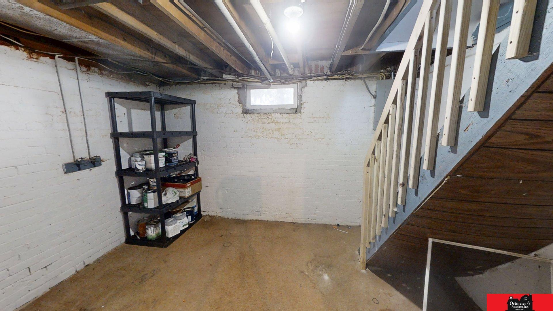 466 S Monitor Street