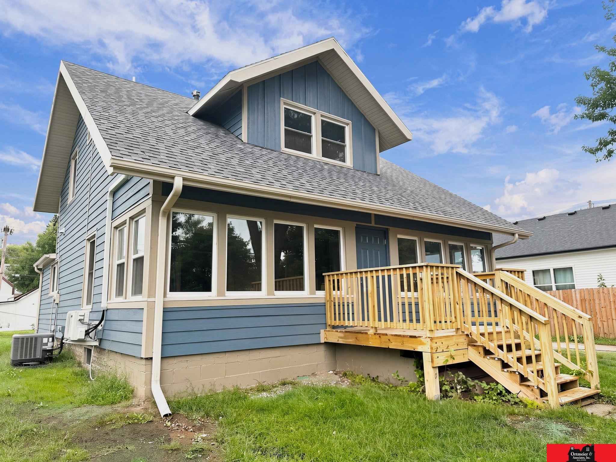 330 Pearl Street