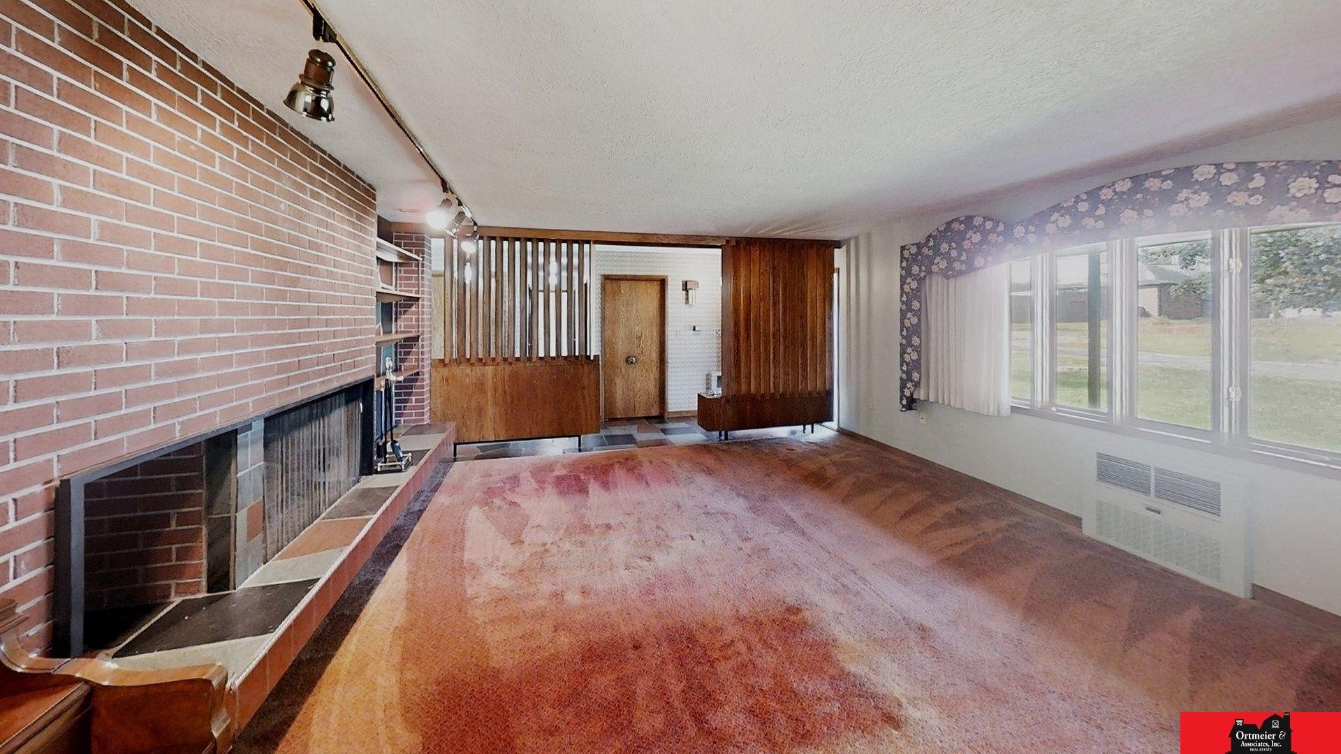 208 Oak Street